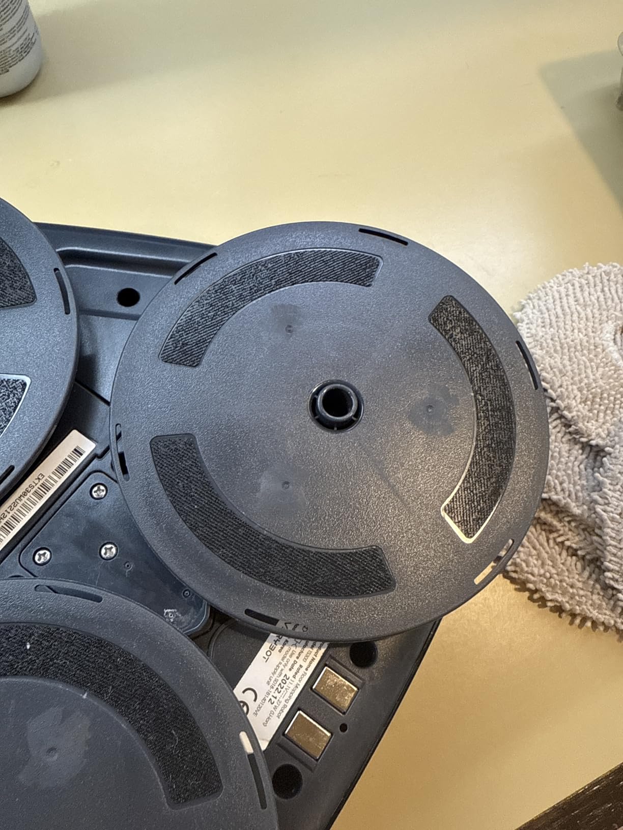 EVERYBOT Three-Spin Robot Mop for Hard Floors - Ultra-Quiet 43dB, Powerful Three Mops Wiping, Long Battery & Large Water Tank, Remote Control, Global Design Award Winner customer photo 1