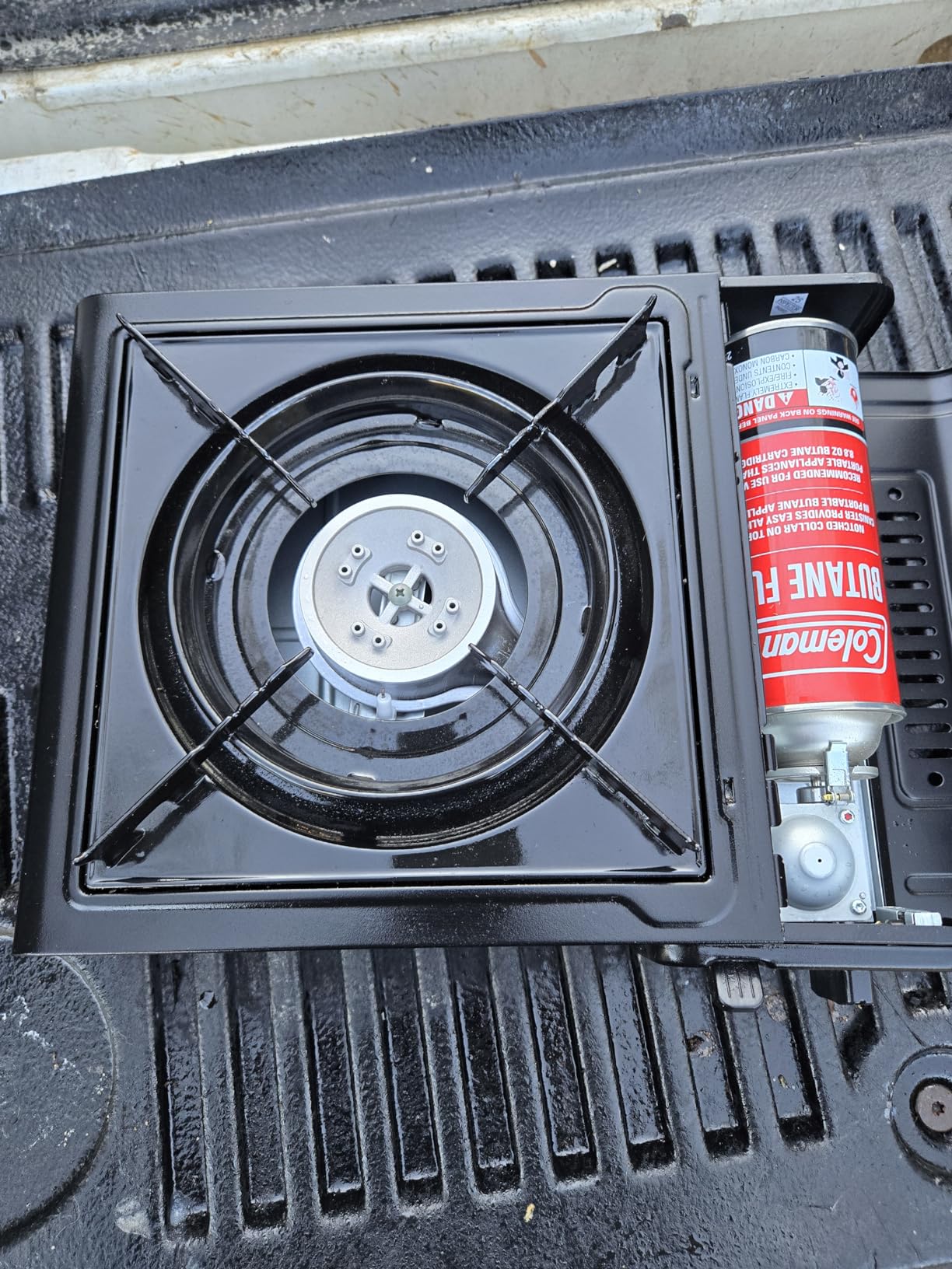 Coleman Classic 1-Burner Butane Stove, Portable Camping Cooktop with Carry Case & InstaStart Ignition, Adjustable Burner with 7650 BTUs of Power for Camping, Grilling, Tailgating, & More customer photo 2