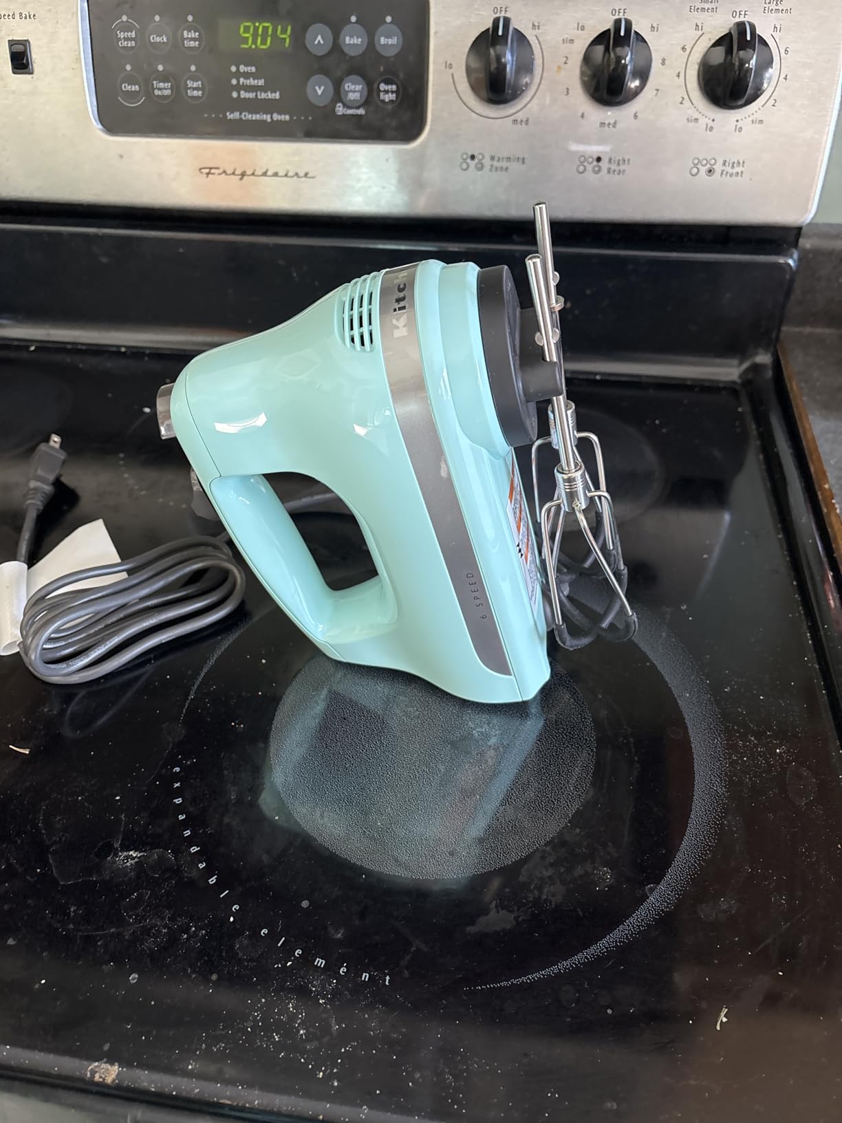 KitchenAid KHM6118 Hand Mixer customer photo 2