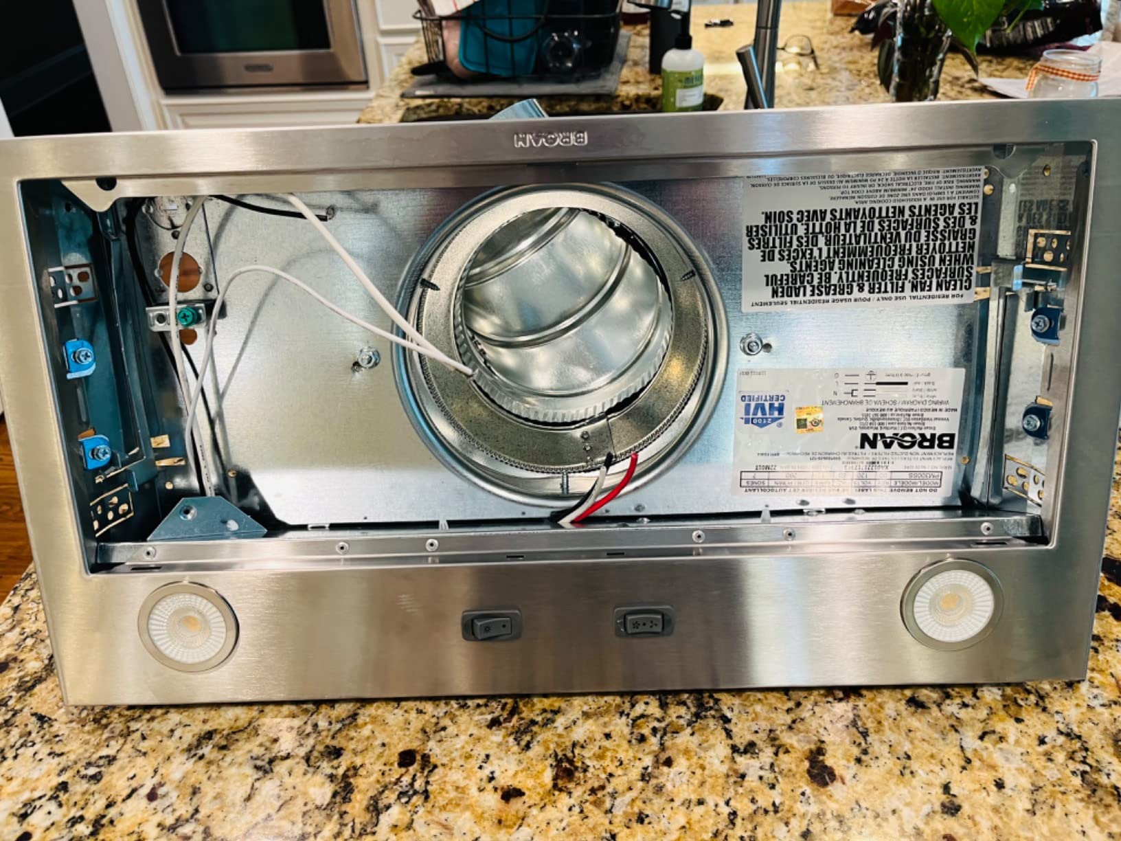 Broan-NuTone PM300SS Custom Power Pack Range Hood Insert with 2-Speed Exhaust Fan and Light, 300 Max Blower CFM, Stainless Steel, 21-Inch Built customer photo 2