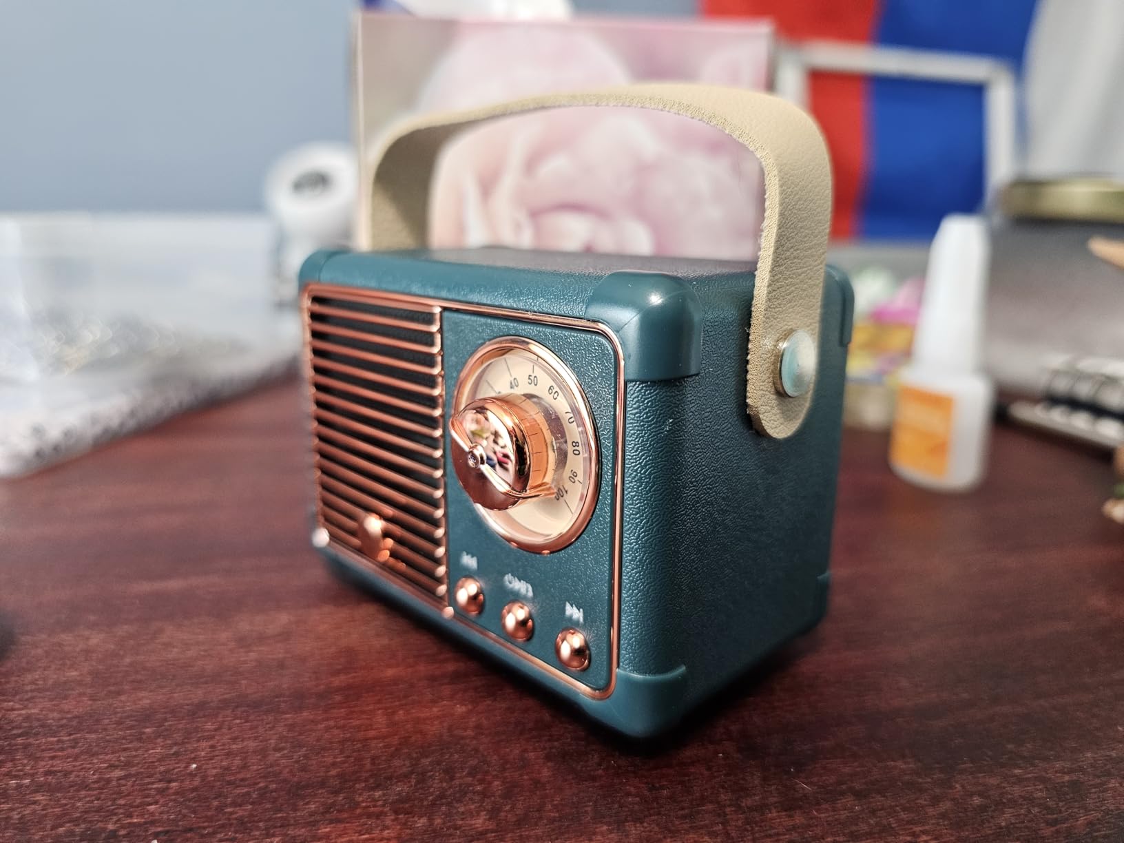 Dosmix Retro Bluetooth Speaker, Vintage Decor, Small Wireless Bluetooth Speaker, Cute Old Fashion Style for Kitchen Desk Bedroom Office Party Outdoor,Birthday Gifts for Women Teenage customer photo 2