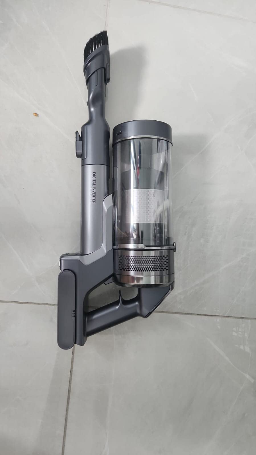 Samsung Jet 75 Complete Cordless Stick Vacuum Cleaner w/ Clean Station, Removable Battery, Lightweight, Powerful Cleaning for Hardwood Floors, Carpets, Area Rugs customer photo 2