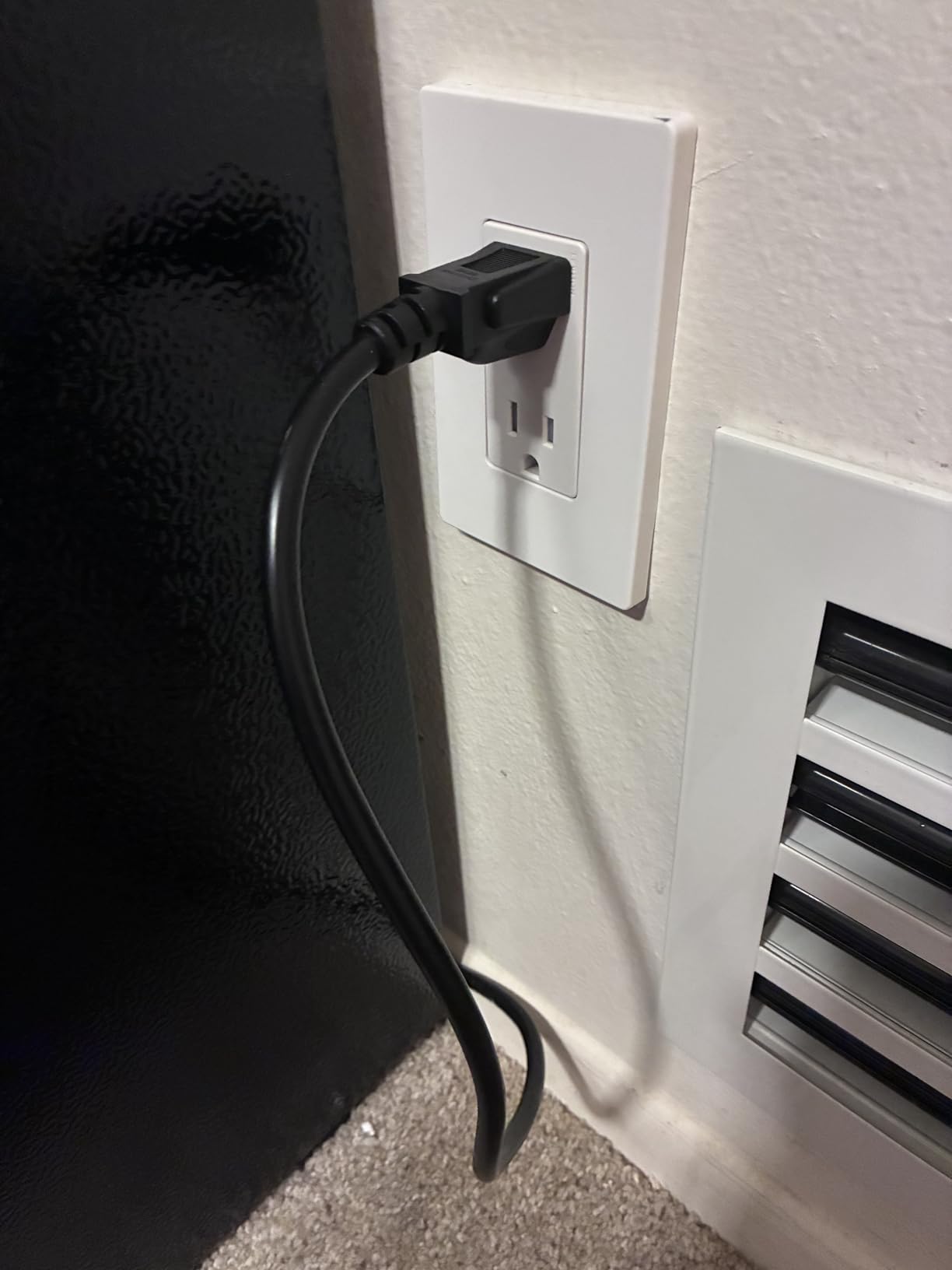 Honeywell Beverage Refrigerator and Cooler, 116 Can Mini Fridge with Glass Door for Soda Beer or Wine for Office or Bar with Adjustable Removable Shelving, Commercial Grade customer photo 2