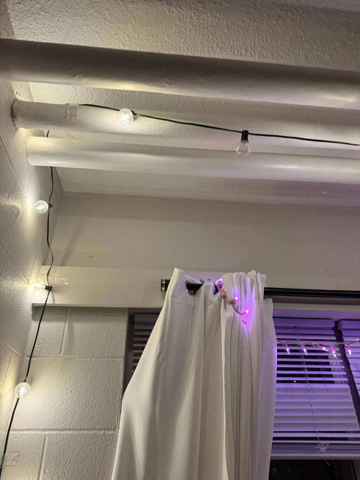 Brightown Outdoor String Lights, 50FT 25 G40 Bulbs Shatterproof Patio Lights, IP65 Waterproof Dimmable Hanging Connectable Globe LED Outdoor Lights for Backyard, Bistro, Porch, Deck, Balcony customer photo 2