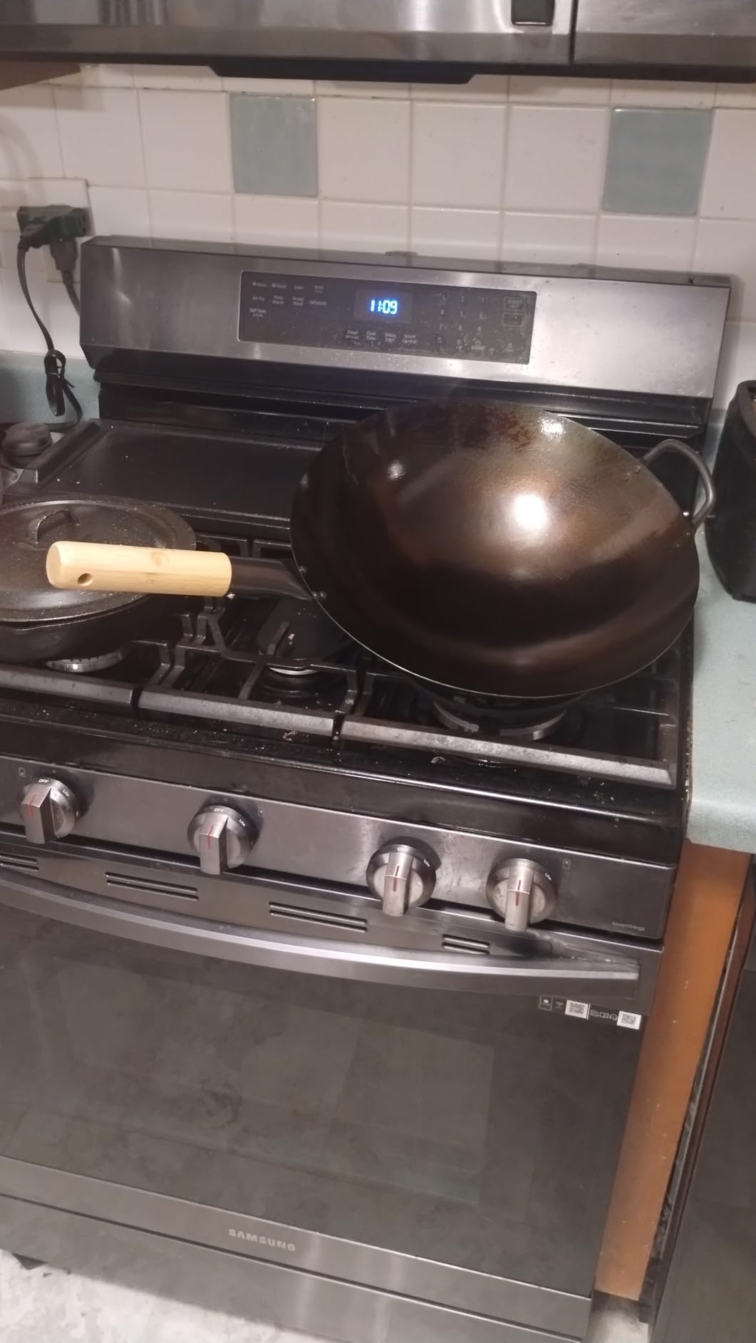 Coating-Free Carbon Steel Pan Durable 10 Inch Frying Pan, Pans For Cooking Delicious Meals, Oven Safe, Induction Compatible Pfoa Free customer photo 2