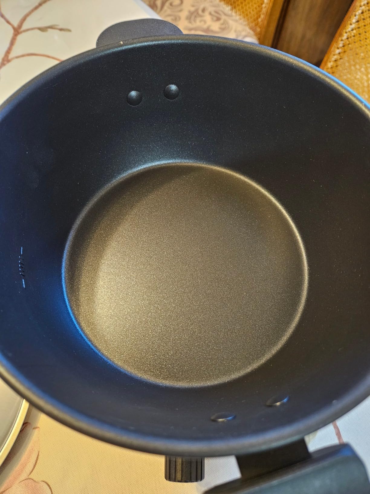 Electric Fondue Pot Set,2-Quart 1000-Watt Non-Stick Fondue Maker with Temperature Control,8 Forks,Perfect for Chocolate, Cheese, Caramel customer photo 1