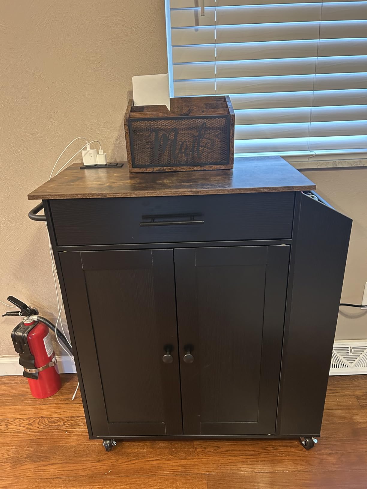 HOOBRO Kitchen Island with Power Outlet, Storage Island with Spice Rack and Drawer, Rolling Kitchen Cart on Wheels, for Home, Dining Room, Rustic Brown and Black customer photo 1