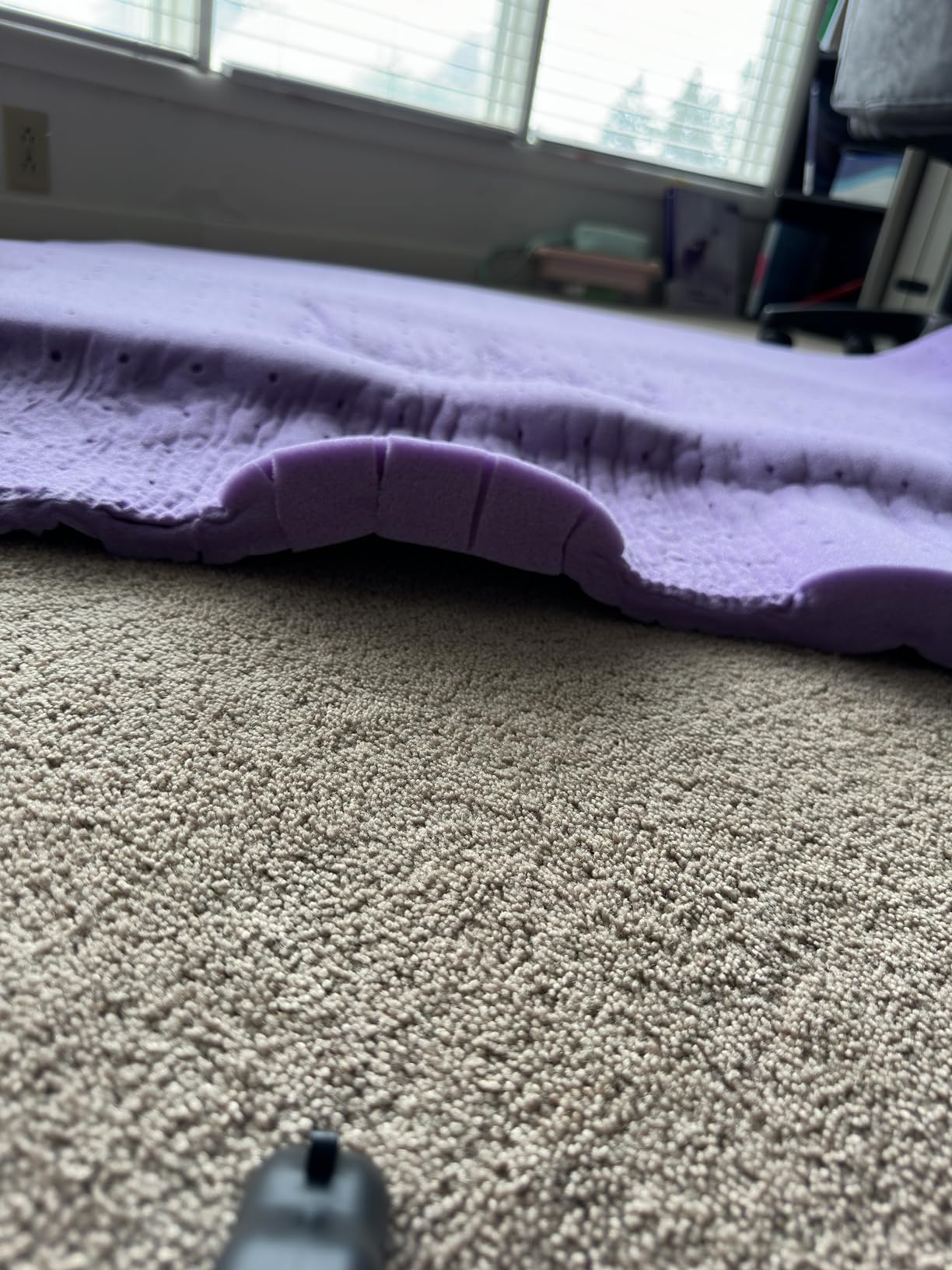 SINWEEK 3 Inch Gel Memory Foam Mattress Topper Queen Size, Ventilated High Density Pad for Back Pain, Bed Topper with Removable Soft Cover, CertiPUR-US Certified customer photo 1