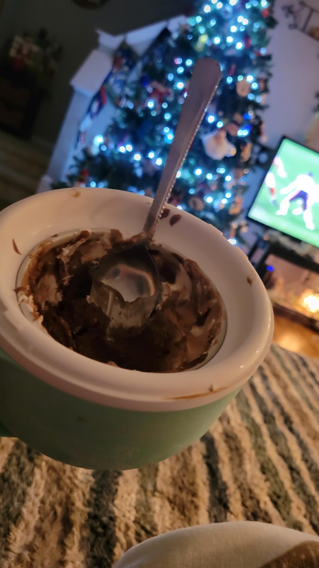 Dash My Mug Ice Cream Maker - Makes Single Serving of Gelato, Frozen Yogurt, Sorbet & More - Easy to Clean & Use - Aqua, 2 Bowls customer photo 2