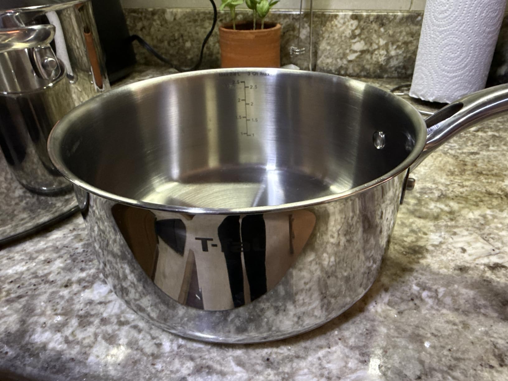 T-fal Stainless Steel Pots and Pans Set 11 Piece, Induction, Oven Broiler Safe 500F, Kitchen Cooking Set w/Fry Pans, Saucepans, Saute Pan, Dutch Oven, Steamer, Cookware, Dishwasher Safe, Silver customer photo 1