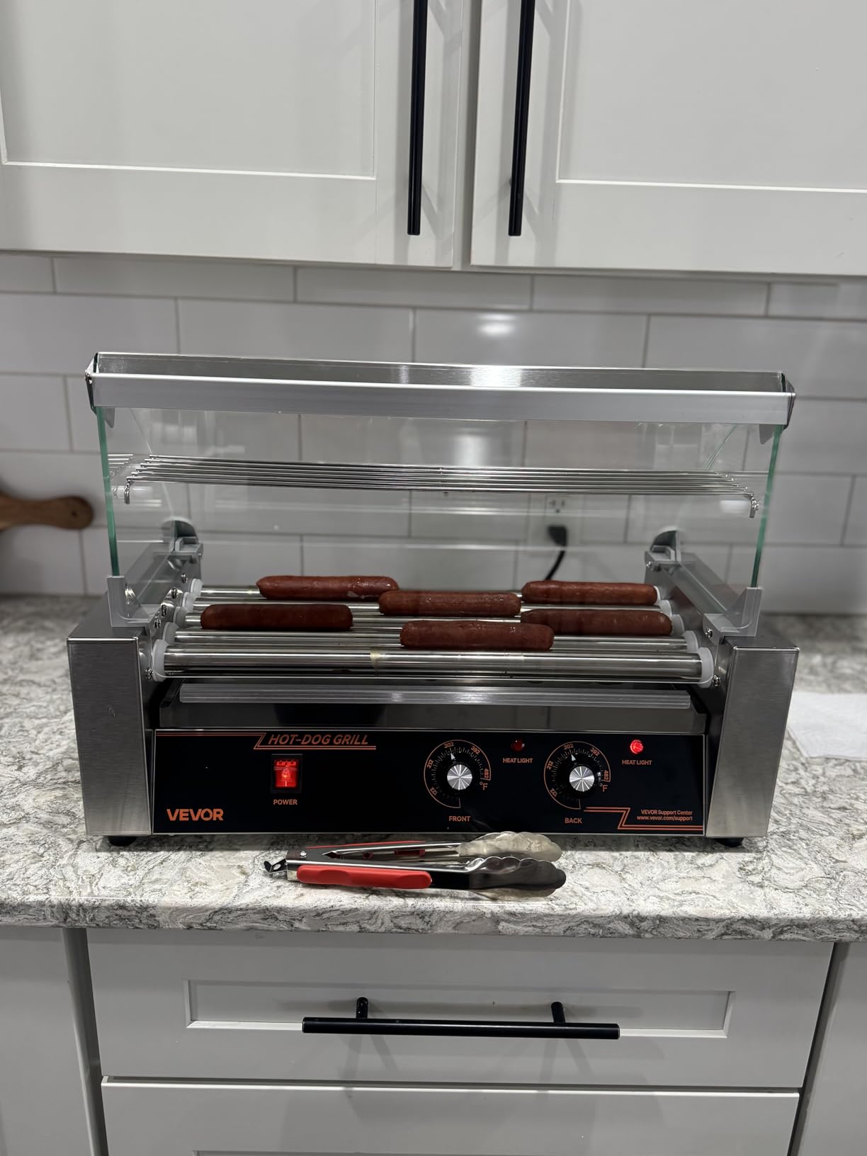 VEVOR Hot Dog Roller 5 Rollers 12 Hot Dogs Capacity, 750W Stainless Sausage Grill Cooker Machine with Dual Temp Control Glass Hood Acrylic Cover Bun Warmer Shelf Removable Oil Drip Tray ETL Certified customer photo 1