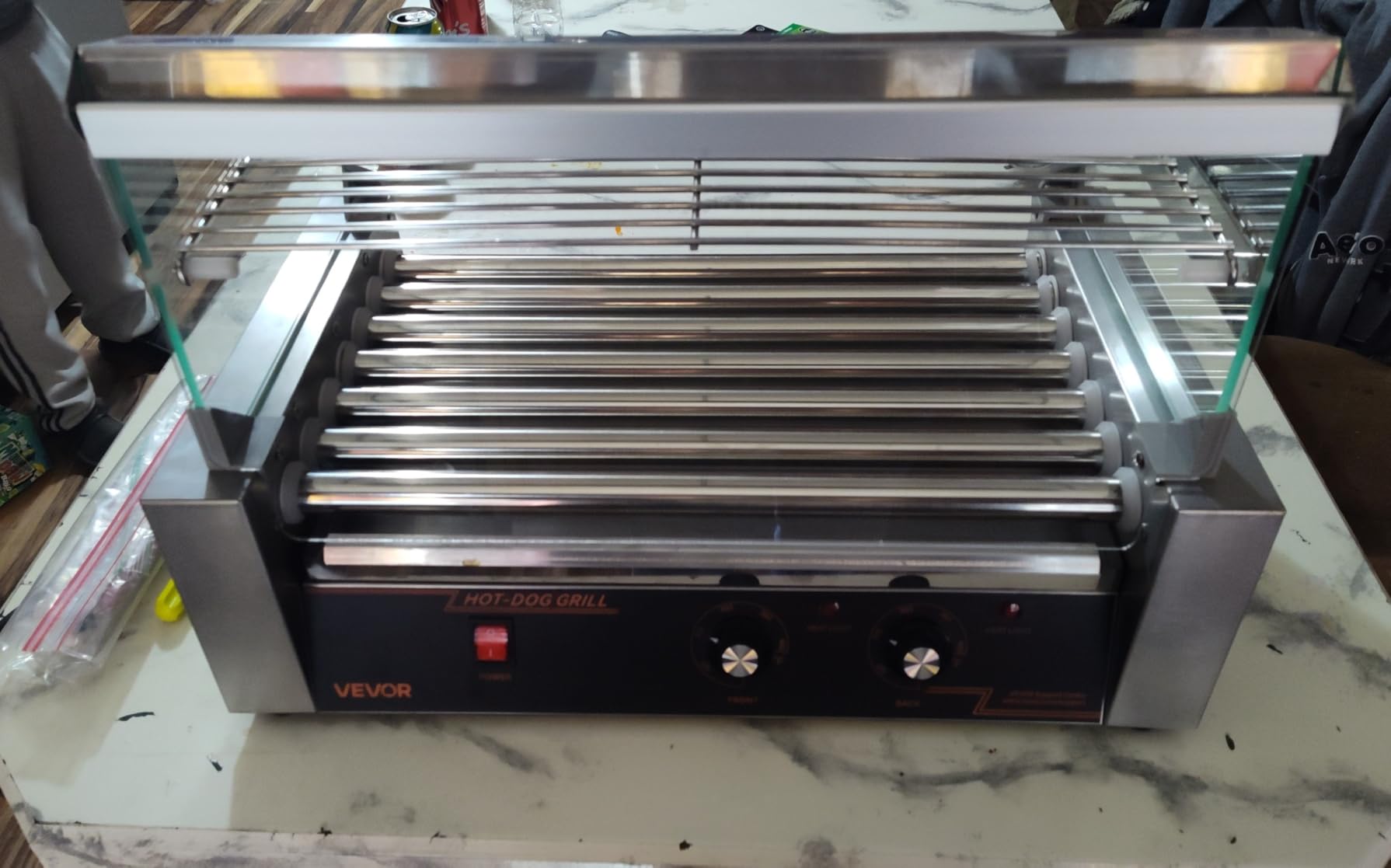 VEVOR Hot Dog Roller 5 Rollers 12 Hot Dogs Capacity, 750W Stainless Sausage Grill Cooker Machine with Dual Temp Control Glass Hood Acrylic Cover Bun Warmer Shelf Removable Oil Drip Tray ETL Certified customer photo 2