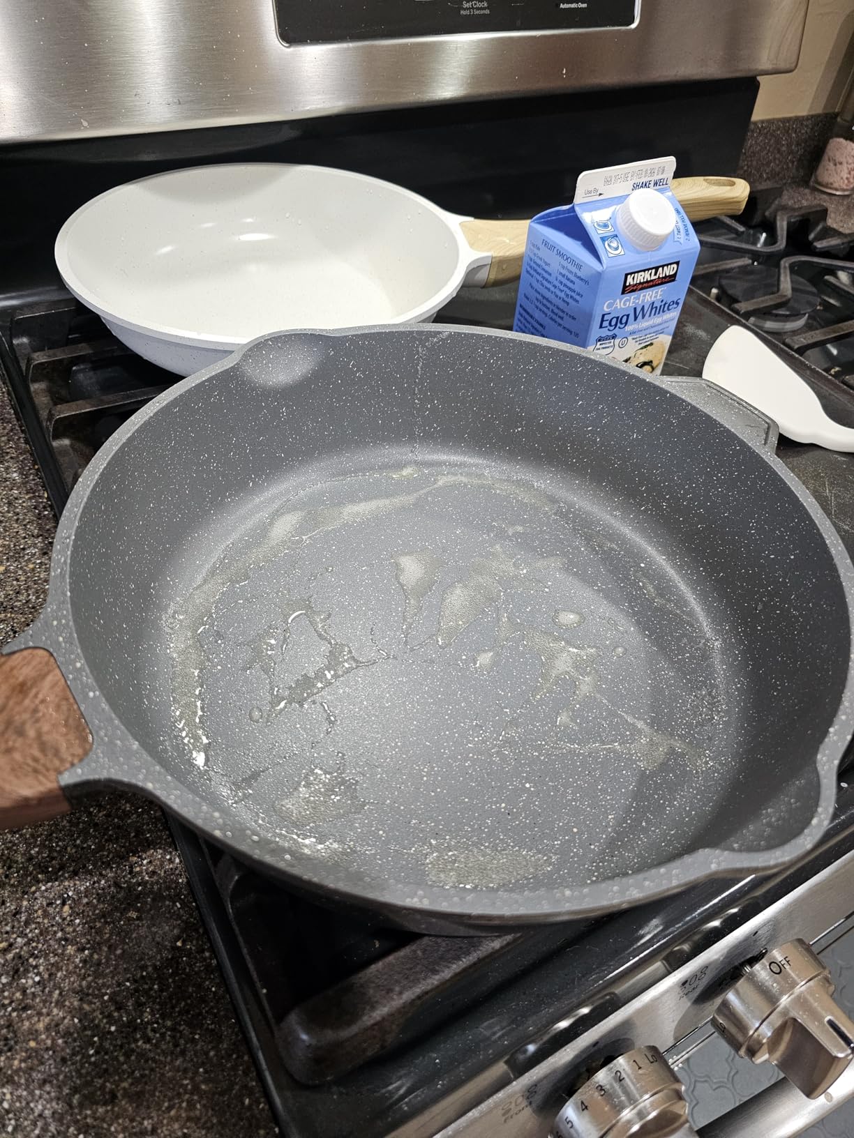 SENSARTE Nonstick Ceramic Cookware Set, 13-Piece Non-toxic Pots and Pans Set, Healthy Kitchen Cooking Set with Stay-Cool Handles, Silicone Tools and Pot Protectors, PFAS Free customer photo 2