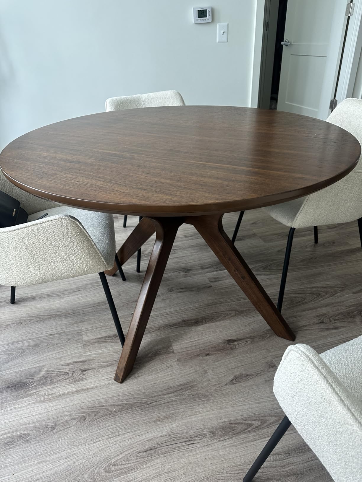 Signature Design by Ashley Lyncott Traditional Round Dining Room Table, Seats up to 4, Brown, 45