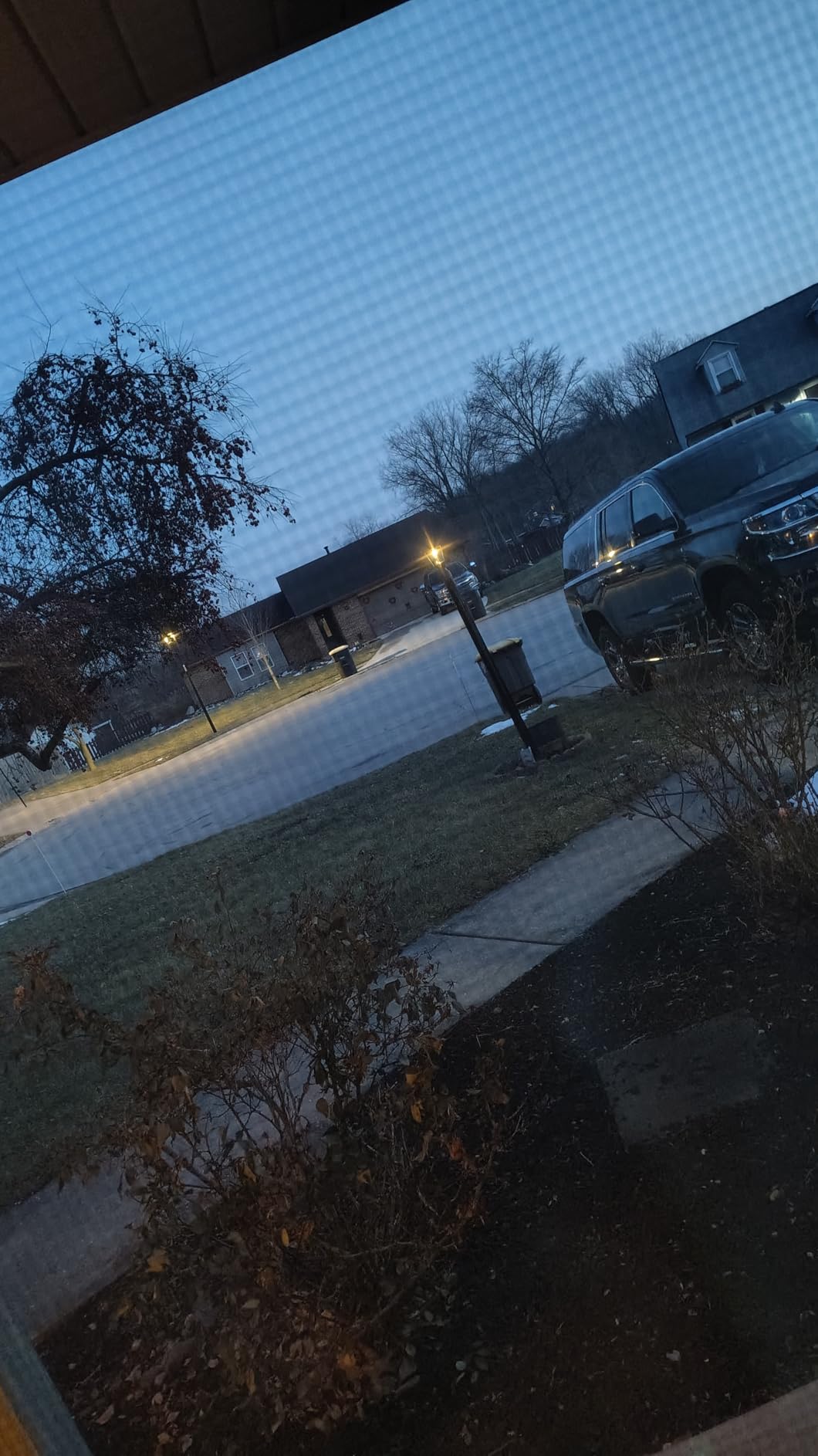 Solar Post Lights, 6000K Dusk to Dawn Solar Lamp Post Light with Pier Mount Base, Solar Post Lights Outdoor Waterproof for Garden Yard Landscape Pole Pillar, Outside Decorative Lamp(Cool White) customer photo 1