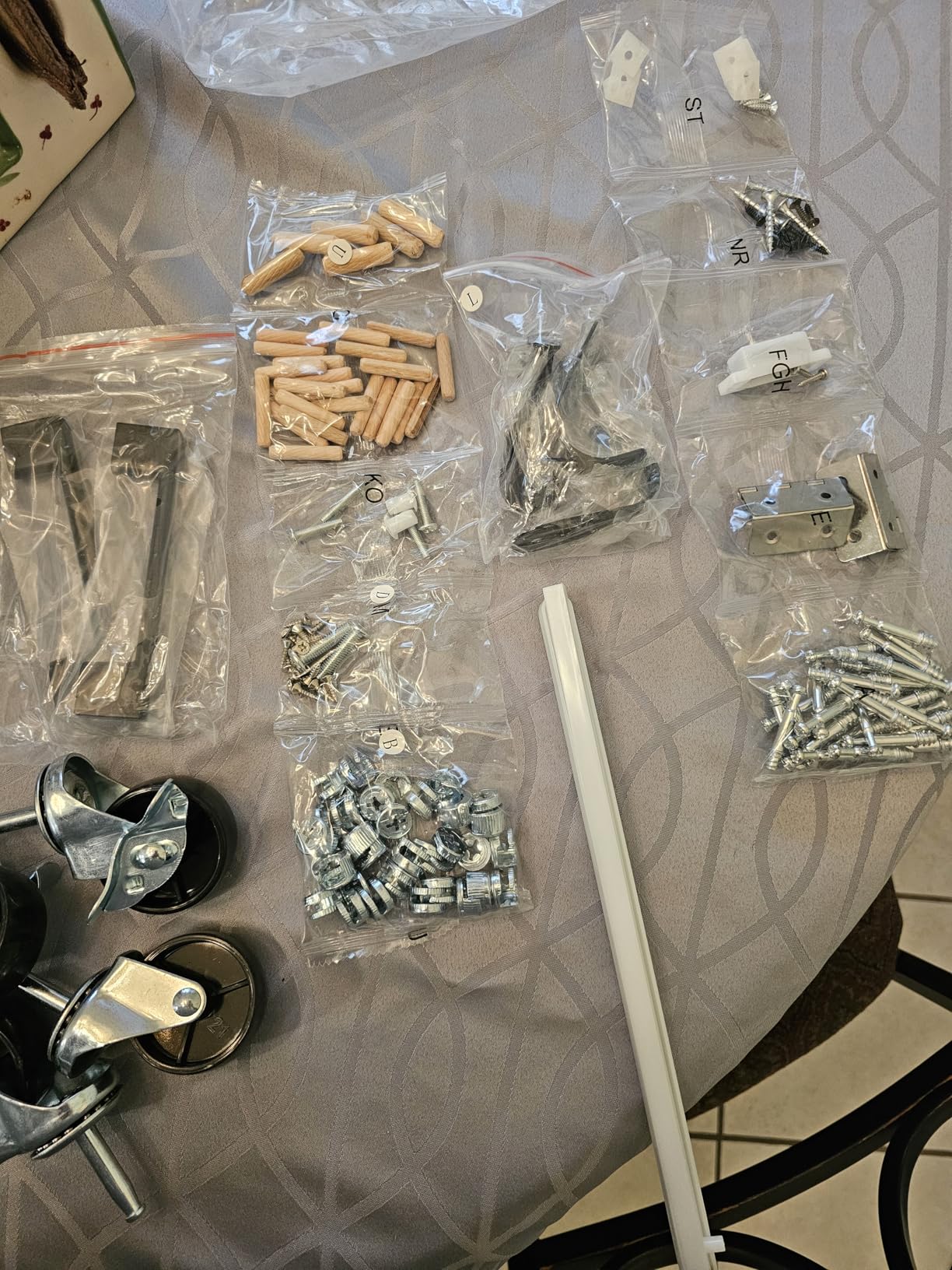 VEVOR Kitchen Island Cart with Solid Wood Top, 35.4