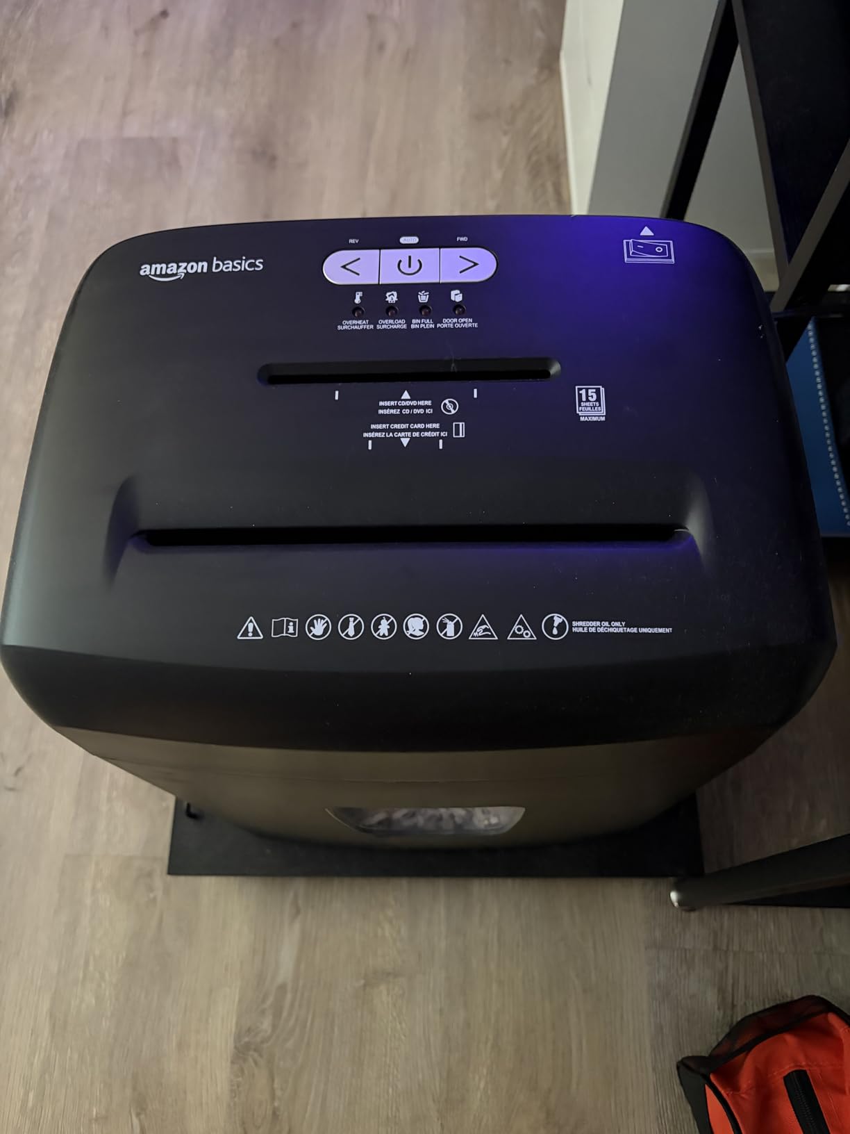 Amazon Basics 12-Sheet Cross-Cut Paper and Credit Card Shredder with Overheat Protection, Black (New Model) customer photo 2