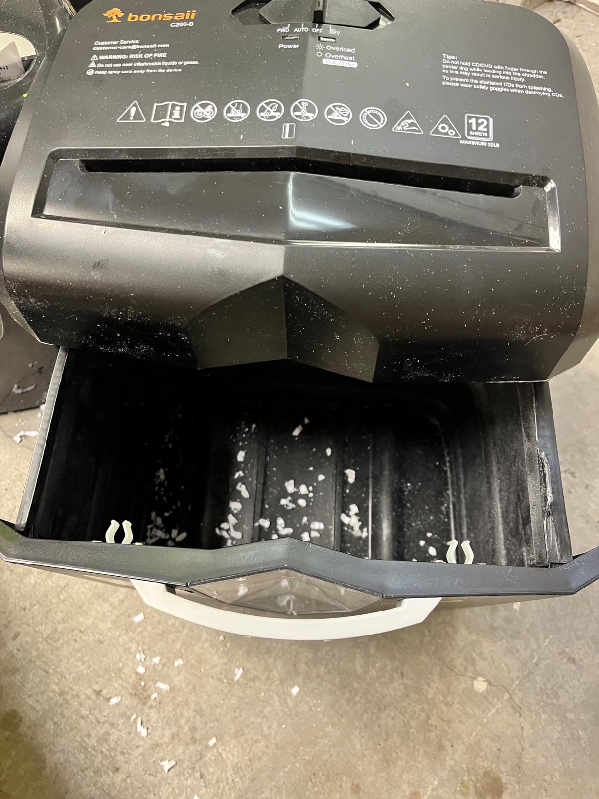 Bonsaii 12-Sheet Micro Cut Shredders for Home Office, 60 Minute P-4 Security Level Paper Shredder for CD, Credit Card, Mails, Staple, Clip, with Jam-Proof System & 4.2 Gal Pullout Bin C266-B customer photo 2