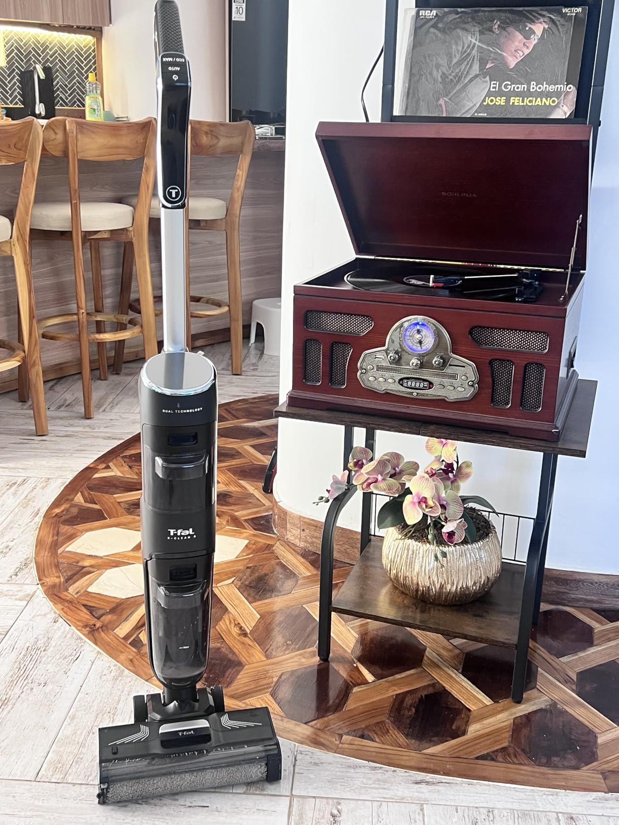 Record Player Stand with Vinyl Storage, Record Player Table with Vinyl Record Storage up to 200 Albums, Turntable Stand with Record Holder Display Shelf, Record Player Cabinet Organizer Rack customer photo 2