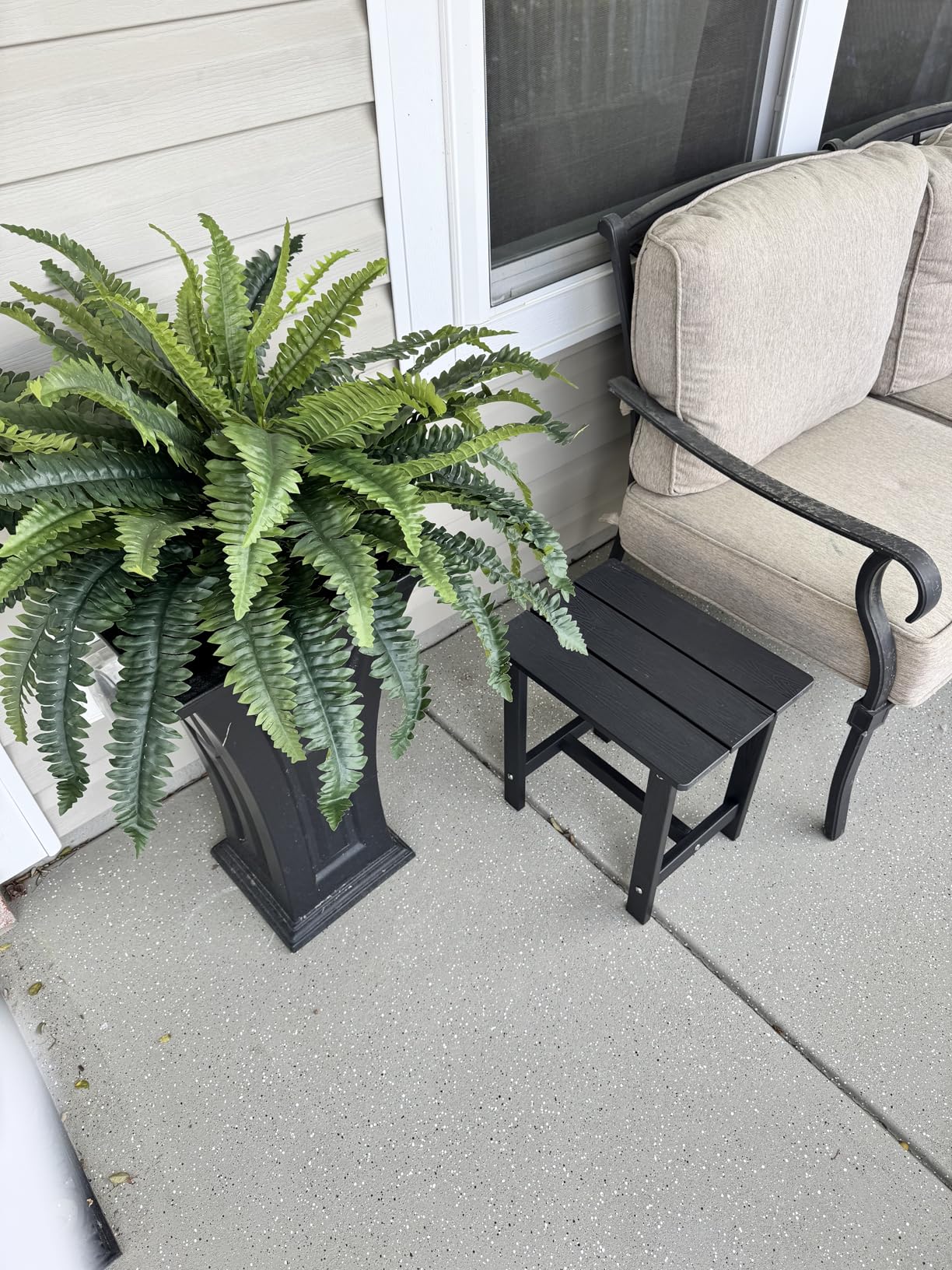 LUE BONA Outdoor Side Table, HDPS Small Outdoor Adirondack Side Tables, Outside End Table for Patio, Porch, Deck, Pool, Weather Resistant/Easy Maintenance, Black customer photo 1