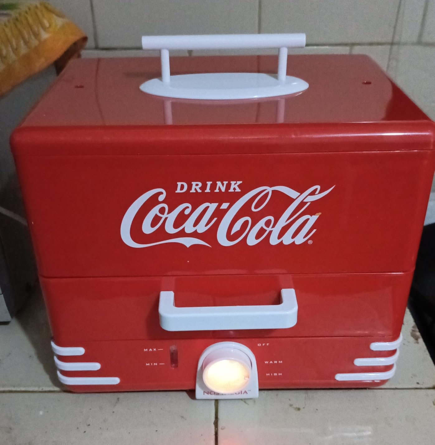 Nostalgia Game Day Hot Dog Steamer and Bun Warmer, Fits 20 Dogs and 8 Buns, Steams Pot Stickers, Veggies, Potatoes, and Other Appetizers or Toppings customer photo 1