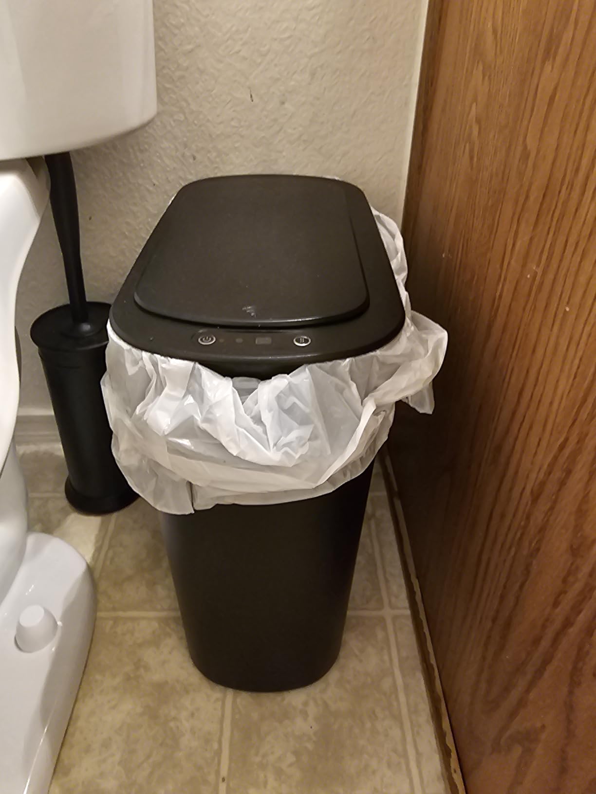 Cesun Motion Sensor Trash Can, 5 Gallon Automatic Bathroom Garbage Can with Lid, Touchless Smart Plastic Slim Wastebasket for Bathroom, Office, rv, Bedroom, Living Room, White customer photo 1