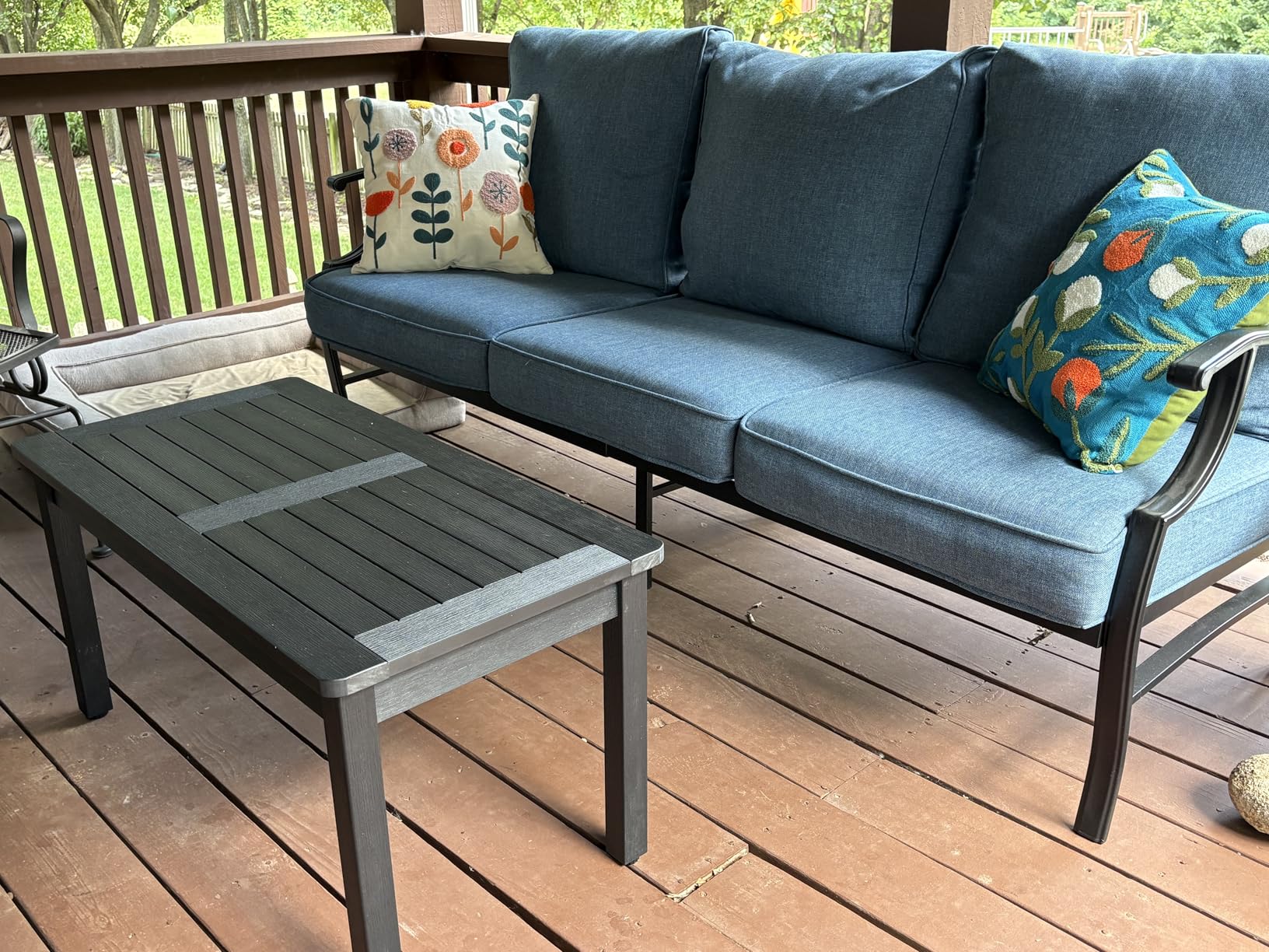 LUE BONA Outdoor Coffee Table Rectangle, HDPS Patio Coffee Tables for Outside, All Weather Patio Coffee Table with Slatted Tabletop for Deck, Garden, Balcony, Indoor or Outdoor Use, Black customer photo 2