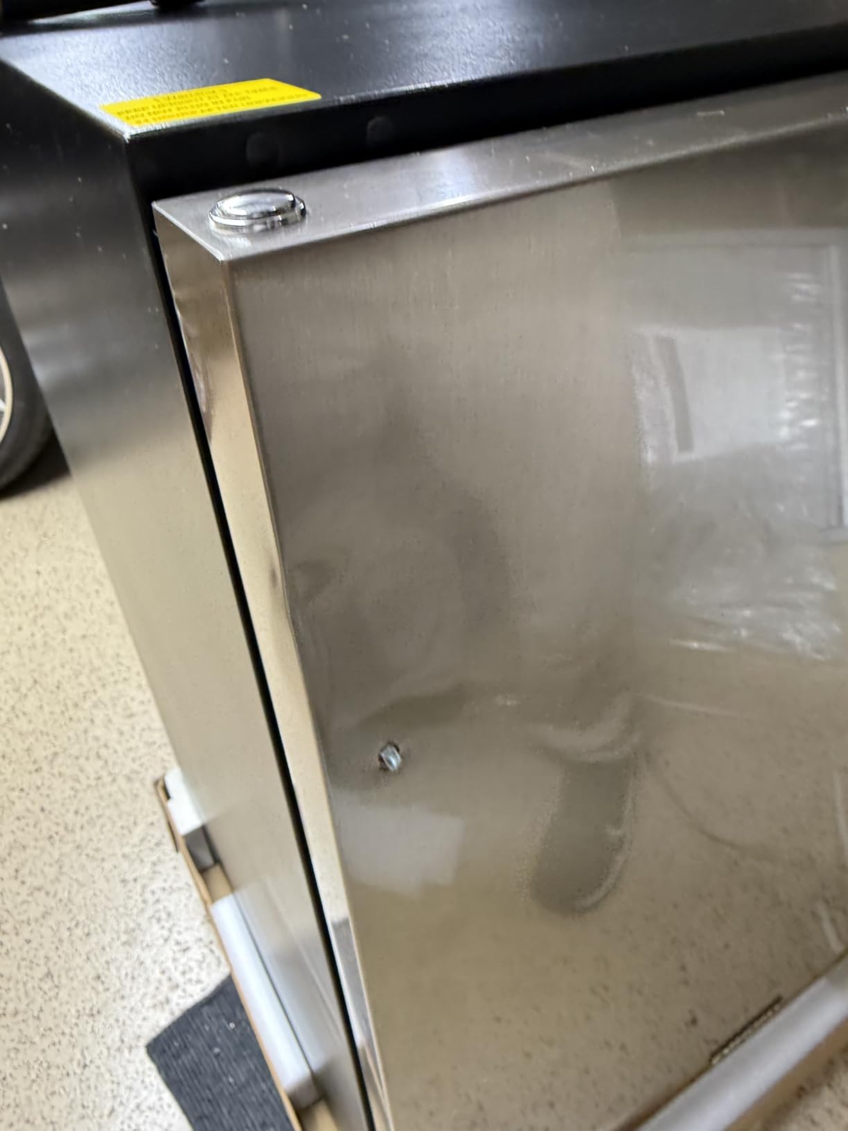 EUHOMY 24 Inch Beverage Refrigerator, Built-in and Freestanding Beverage Cooler 180 Can, Under Counter Beverage Fridge with Stainless Steel Door, Outdoor Refrigerator for Soda, Beer, Wine customer photo 1