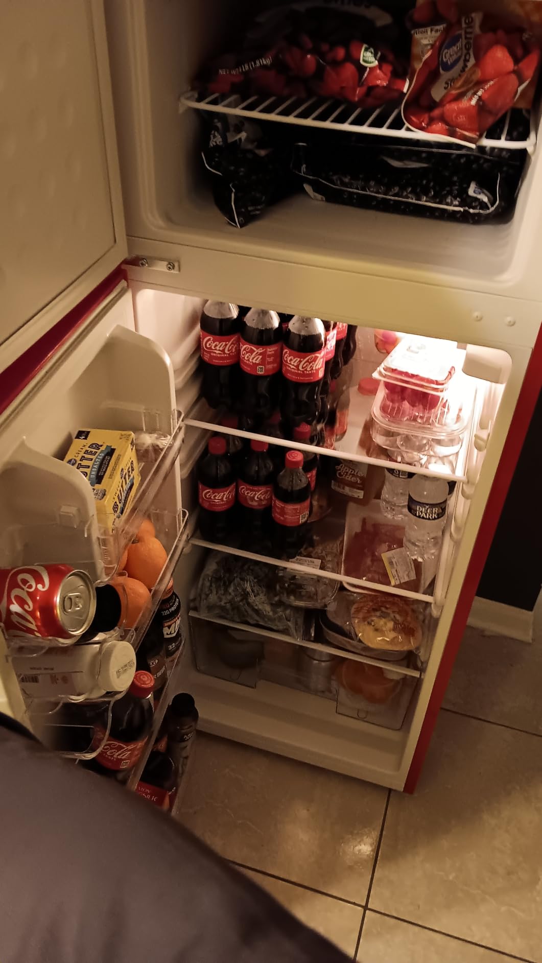 Upstreman 7.7 Cu.Ft. Refrigerator with Freezer, Double Door Fridge, Adjustable Thermostat, Large Capacity, Reversible Door Swing, Refrigerator for Apartment, Office, Dorm, Black（BD75） customer photo 2