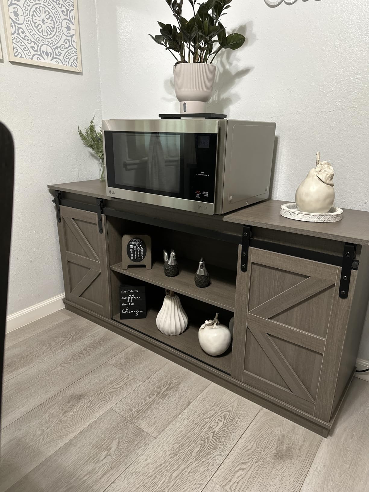 Shahoo Farmhouse Sideboard Buffet Cabinet, Coffee Bar Storage with Sliding Barn Doors, Shelf for Home Dining Room, White customer photo 2