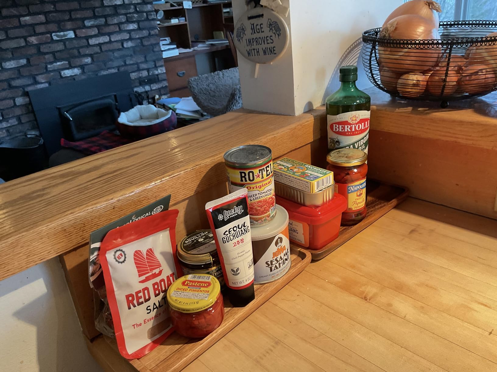 Anyvape Acacia Wood Serving Trays, Set of 3 Wooden Serving Platters for Home Decor, Food, Cheese, Fruit, Vegetables, Charcuterie, Appetizer Serving Tray(14 x 5.47 x 0.78 inches) customer photo 2