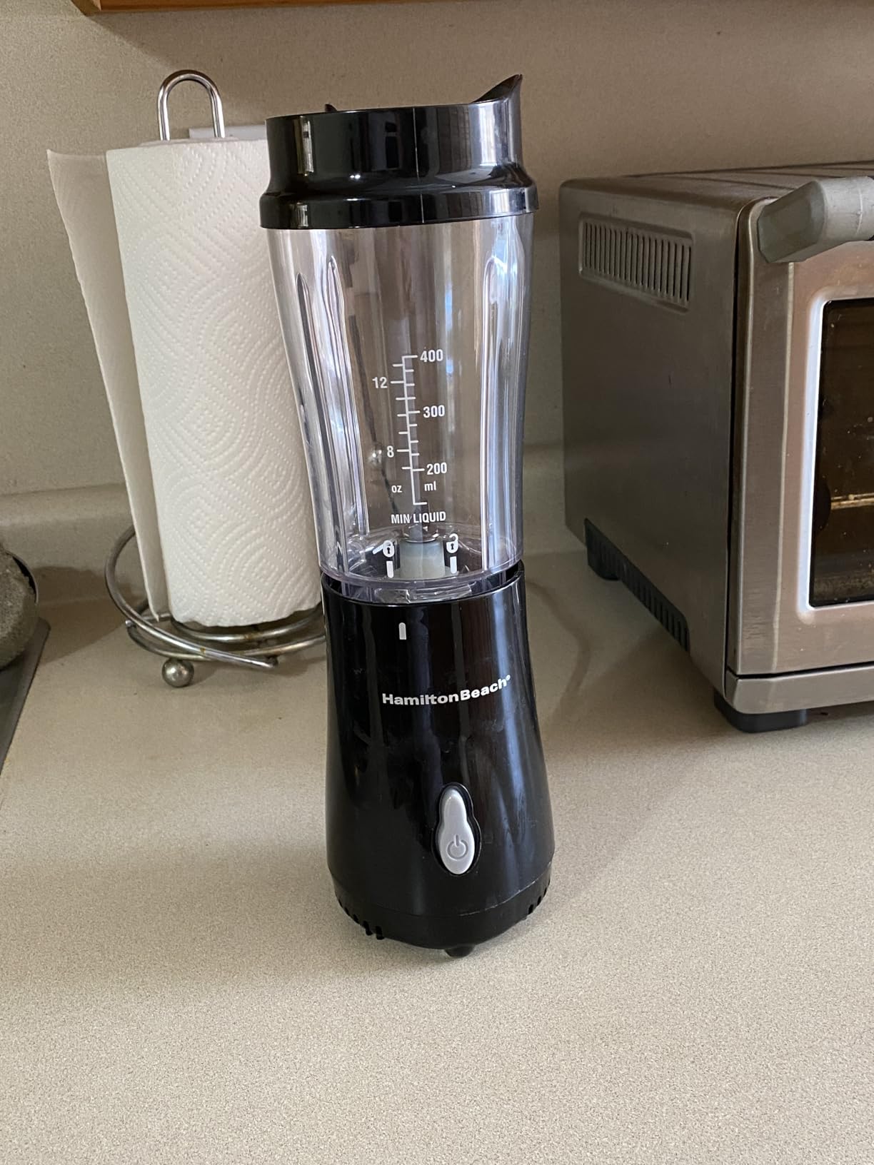 Hamilton Beach Portable Blender for Smoothies With 14 oz. Travel Jar | BPA Free Jar & Lid | Durable Stainless Steel Blades | 300 Watts Peak Power | Personal Smoothie Blender | Blue | 51172G customer photo 2
