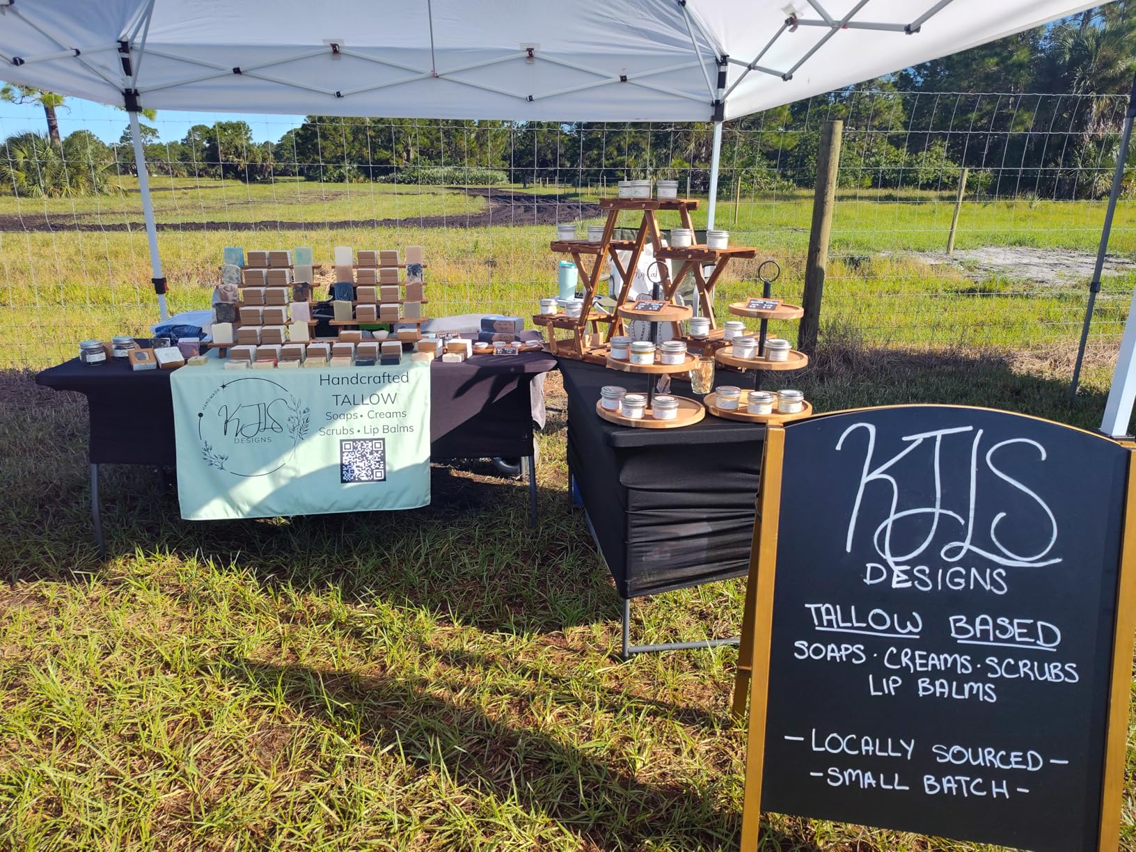 CROWN SHADES 10x20 Pop Up Canopy Tent - Commercial Canopy Tent with 400D Strength Oxford Fabric, Hexagonal Leg, 4 Upgraded Weights - Great for Trade Shows, Events, Parties & Commercial Use, White customer photo 1