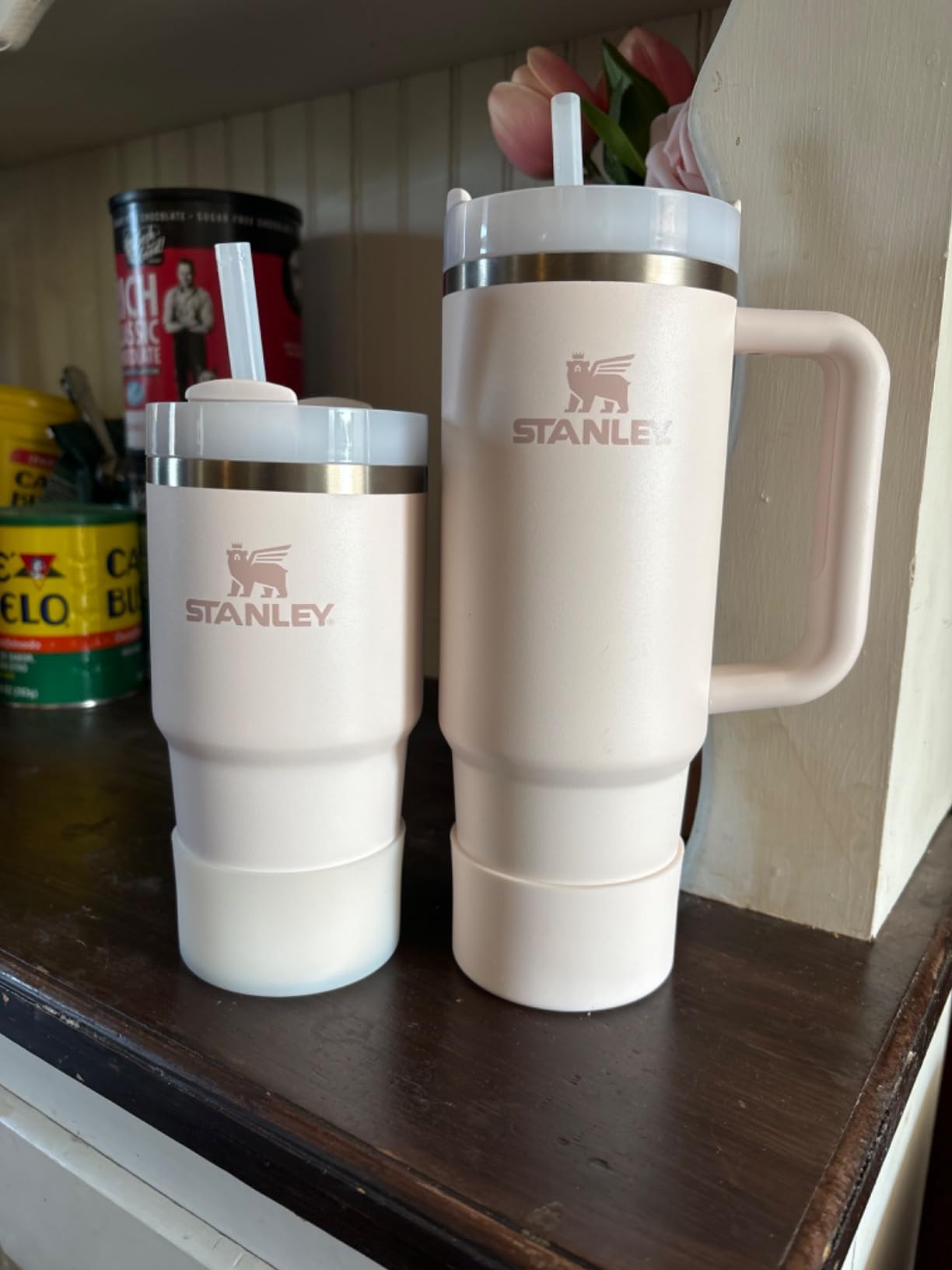 Quencher H2.0 Tumbler with Straw 20 oz | Flowstate 3-Position Lid | Cup Holder Compatible for Travel | Insulated Stainless Steel Cup | BPA-Free | Rose Quartz 2.0 customer photo 2