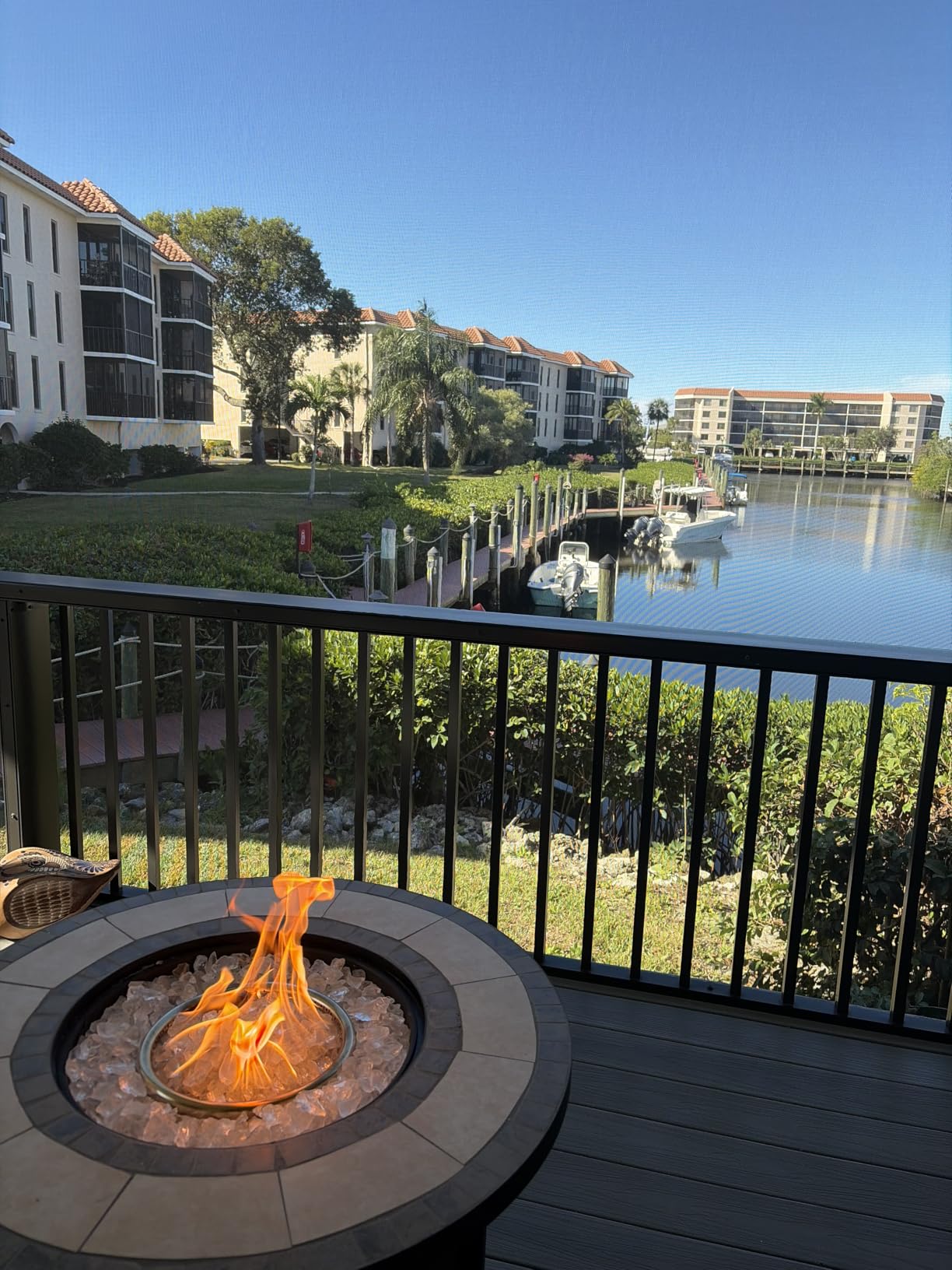 30'' Round Propane Fire Pit Table, 50,000 BTU Steel Gas FirePit for Outdoor, Fire Table with Lid, Add Warmth & Ambience to Gatherings and Parties On Patio Deck Garden Backyard, Black. customer photo 1
