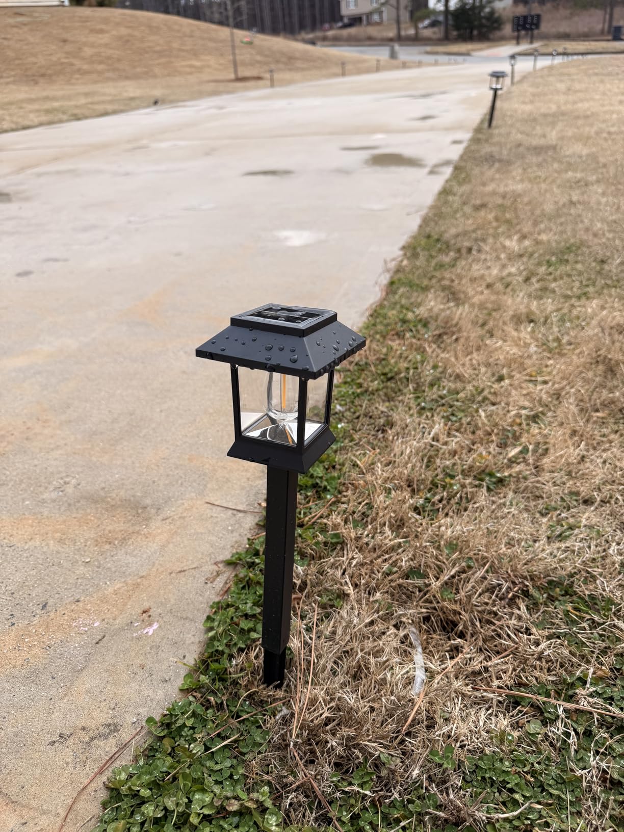 Greluna Solar Lights Outdoor,12 Pack 3000K Waterproof Auto On/Off Solar Pathway Lights for Your Garden, Landscape, Path, Yard, Patio, Driveway,Walkway Decor customer photo 2