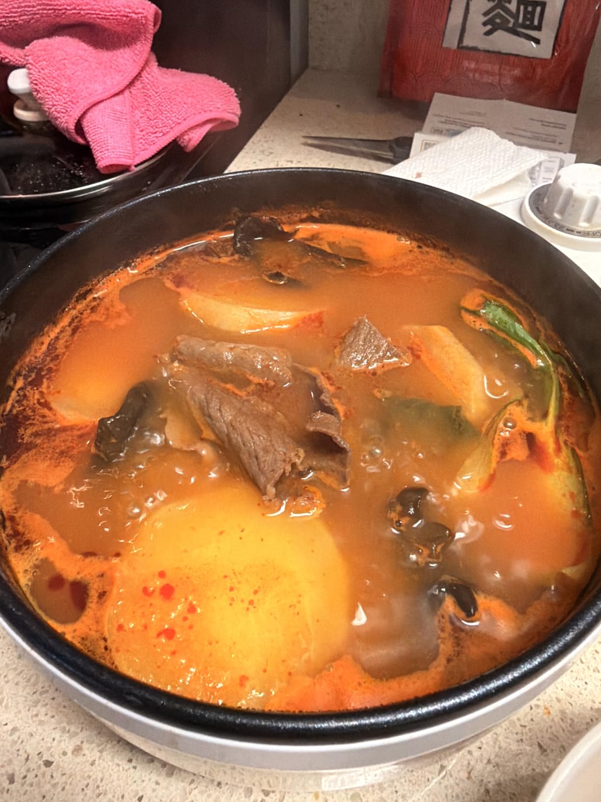 Dezin Hot Pot Electric with Steamer Upgraded, Non-Stick Sauté Pan, Rapid Noodles Electric Pot, 1.5L Mini Pot for Steak, Egg, Fried Rice, Ramen, Oatmeal, Soup with Power Adjustment customer photo 1