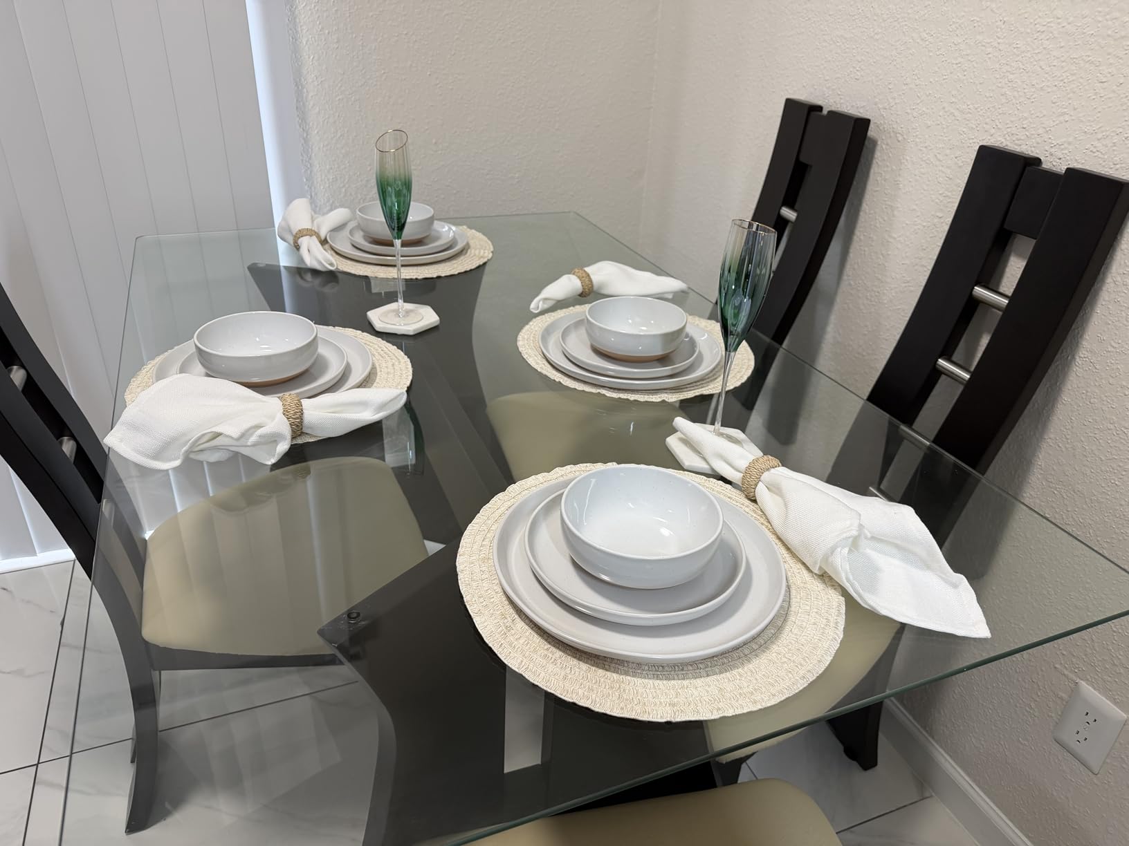 AmorArc Ceramic Dinnerware Sets for 6, 18 Pieces Handpainted Plates and Bowls Set with Rustic Terracotta Underside, Scratch Resistant Stoneware Dishes Set, Dishwasher & Microwave Safe, Light Beige customer photo 1