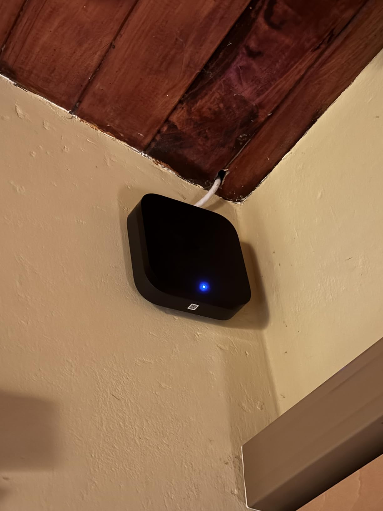 Aqara Smart Home Hub M3 - Matter Controller, Thread Border Router, Zigbee, Bluetooth, Wi-Fi, PoE, IR customer photo 2