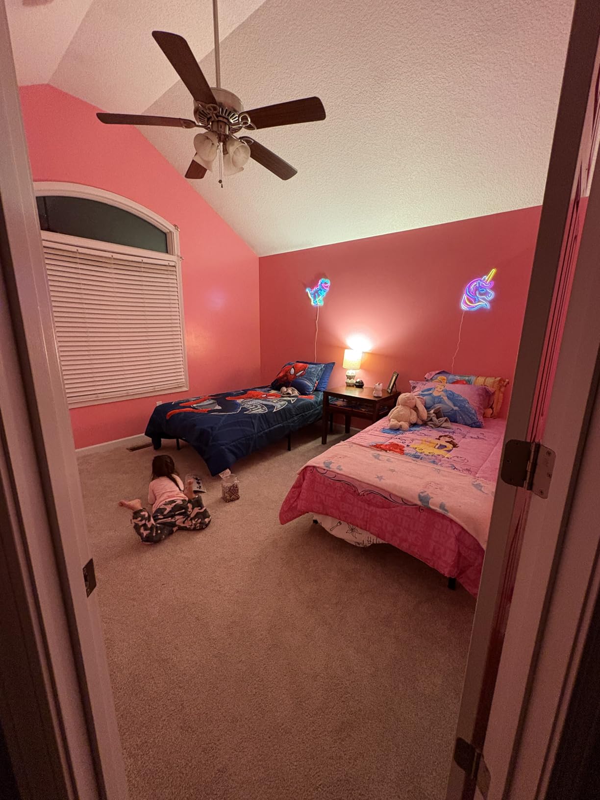 Happy Hour Neon Sign Dimmable Led Happy Hour Neon Bar Signs for Home Bar, USB Powered Bright Cocktails Happy Hour Neon Signs for Wall Decor Bar Pub Man Cave Party Art Decor(14.1*12.5inches) customer photo 1