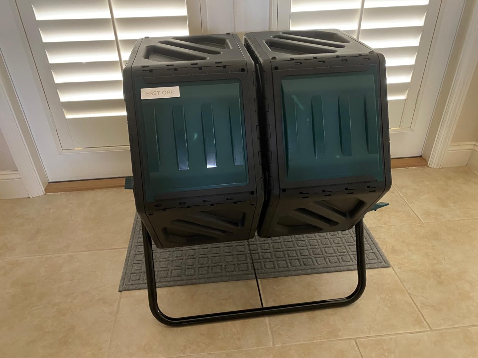 East Oak Compost Tumbler Outdoor, 43-Gal Dual Chamber Compost Bin with 2 Sliding Door and Aeration System, Tumbling Rotating Composter Bin for Kitchen, Garden, Yard customer photo 1