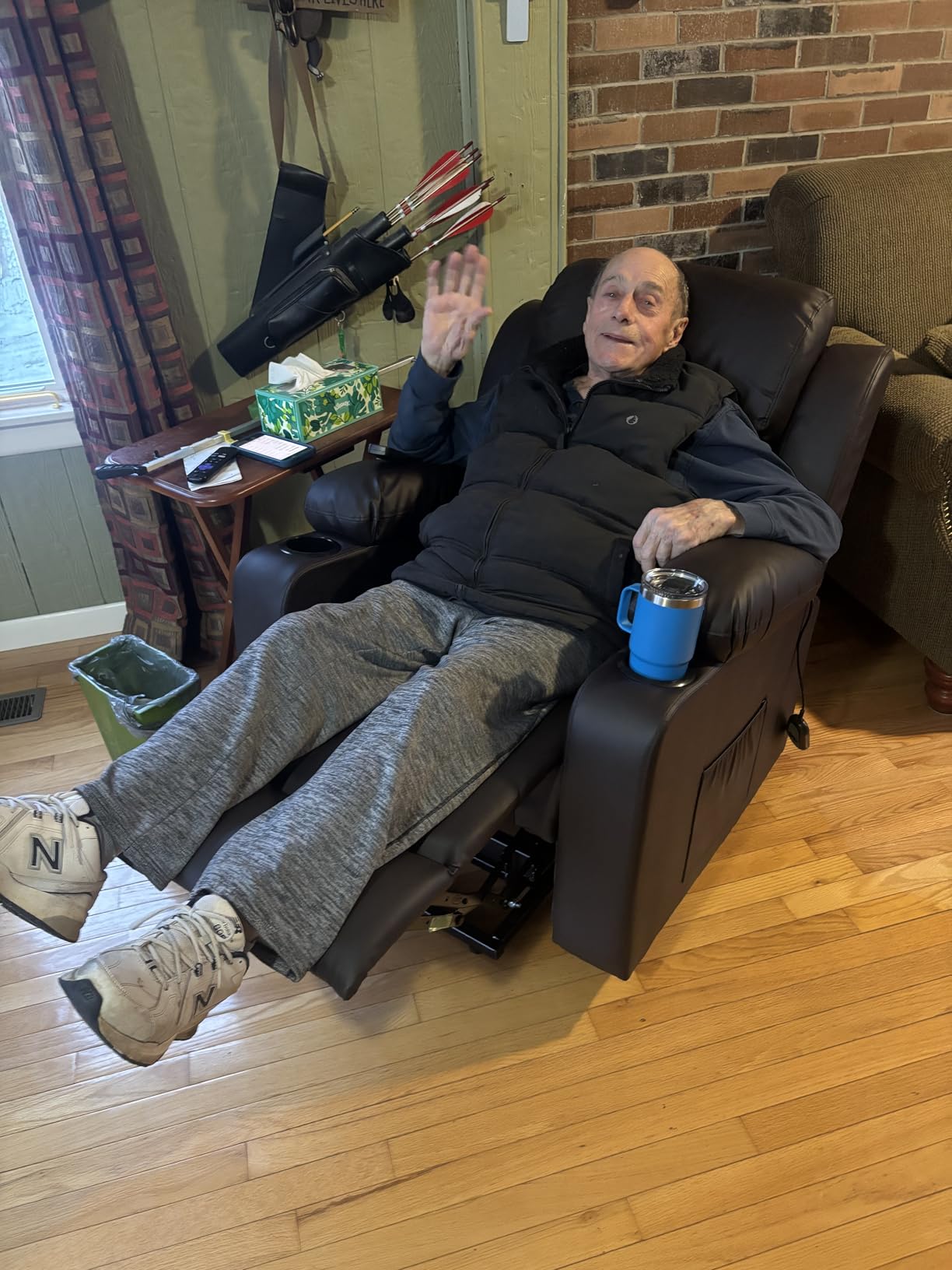 FLEXISPOT XL31 Power Lift Recliner Chair for Elderly, Electric Lift Chair with Massage & Heat, PU Leather Reclining Sofa w/Cup Holders, Side Pockets for Living Room Bedroom(Medium Size,Black) customer photo 1