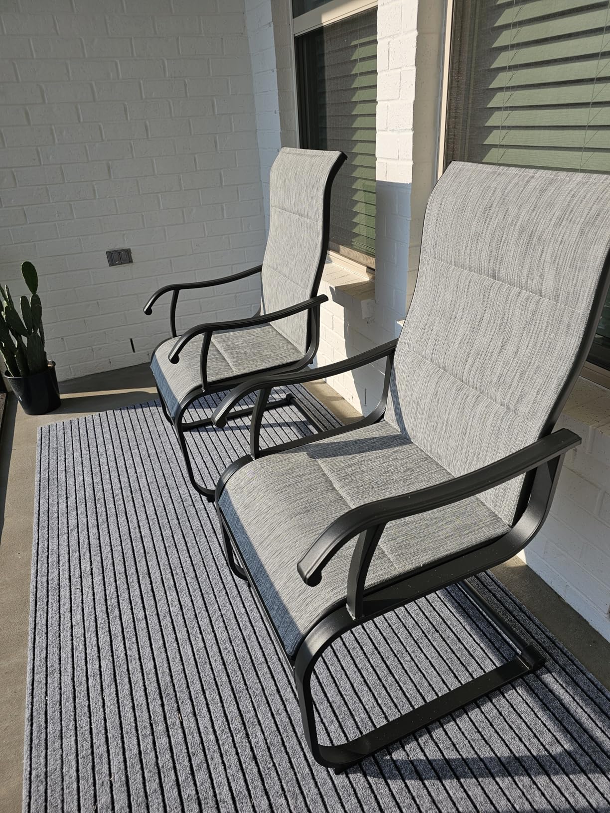 NUU GARDEN Patio Dining Chairs Set of 4, All Weather Outdoor Padded Textilene Patio Chairs, Breathable Spring Motion Textile High Back Outdoor Dining Chairs for Backyard, Lawn, Deck, Grey customer photo 1