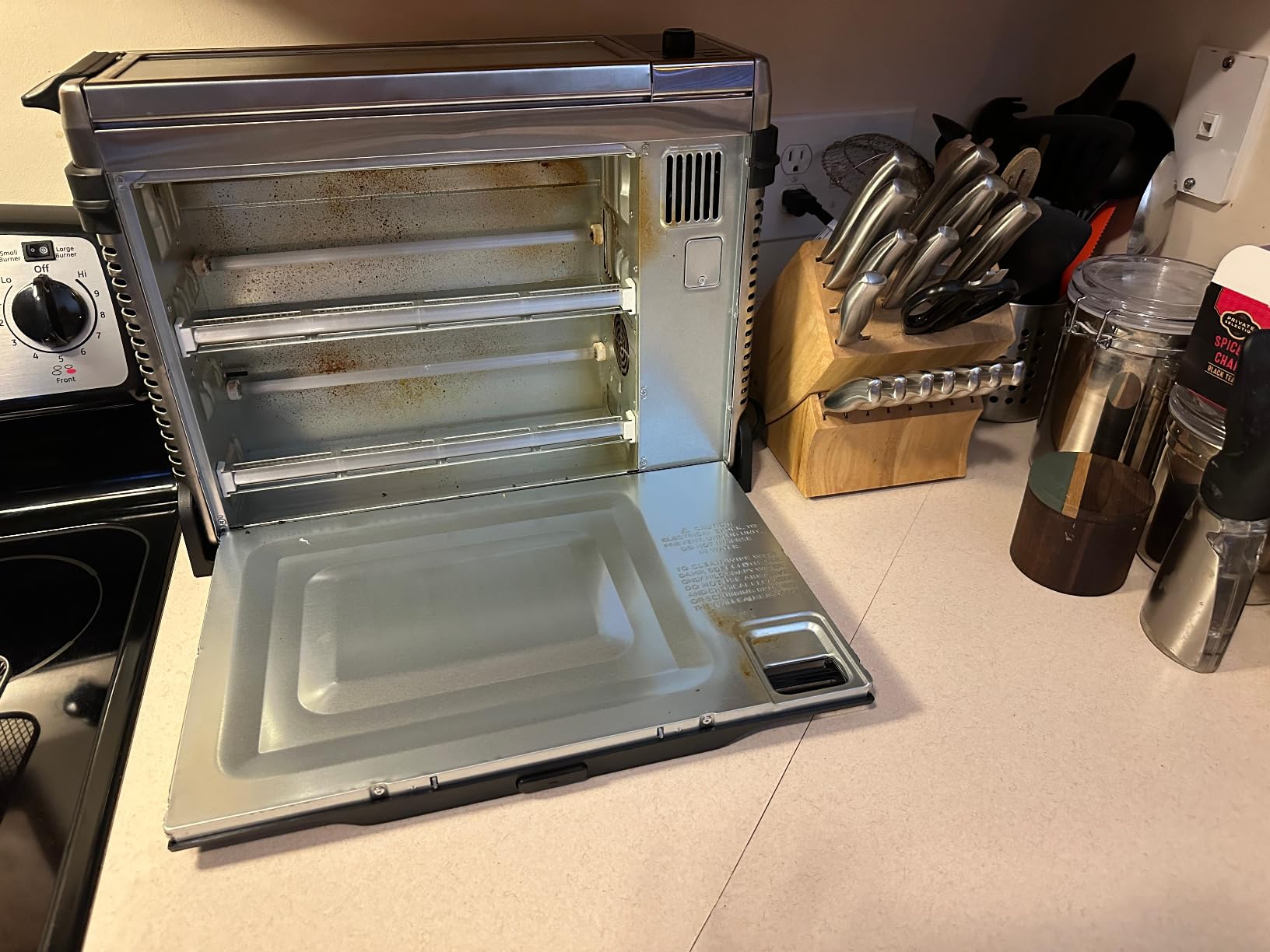 Ninja Air Fryer Toaster Oven Combo | 8-in-1 Functionality | Flip Up & Away for Storage Space | Air Fry Basket, Sheet Pan, Wire Rack & Removable Crumb Tray |1800 Watt | Stainless Steel | SP151 customer photo 2