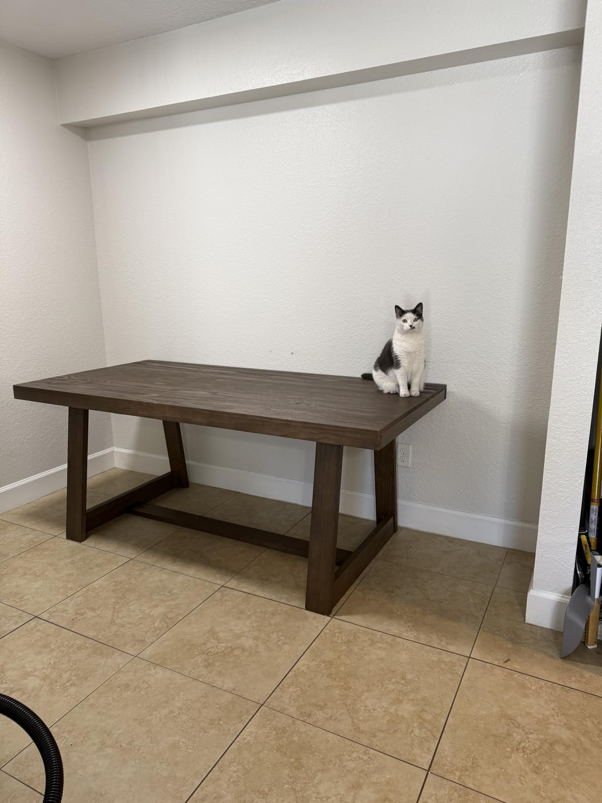 Plank+Beam 72 Inch Farmhouse Dining Table, Solid Wood Rustic Kitchen Table, Large Wooden Rectangular Dinner Table for Dining Room, Home Office, Living Room Furniture, Easy Assembly, Pecan Wirebrush customer photo 2