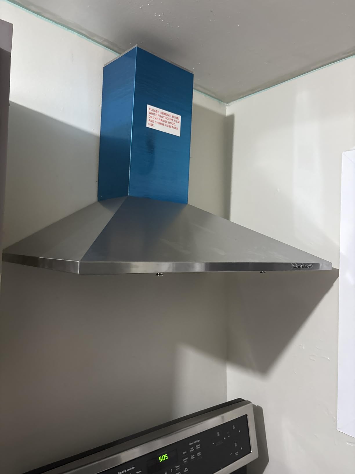 Range Hood 30 inch, Wall Mount Range Hood Ducted/Ductless, Kitchen Hood in Stainless Steel, Vent Hood with Baffle Filters, 3 Speed Fan, Push Button Control, Energy-Saving LED Light customer photo 2