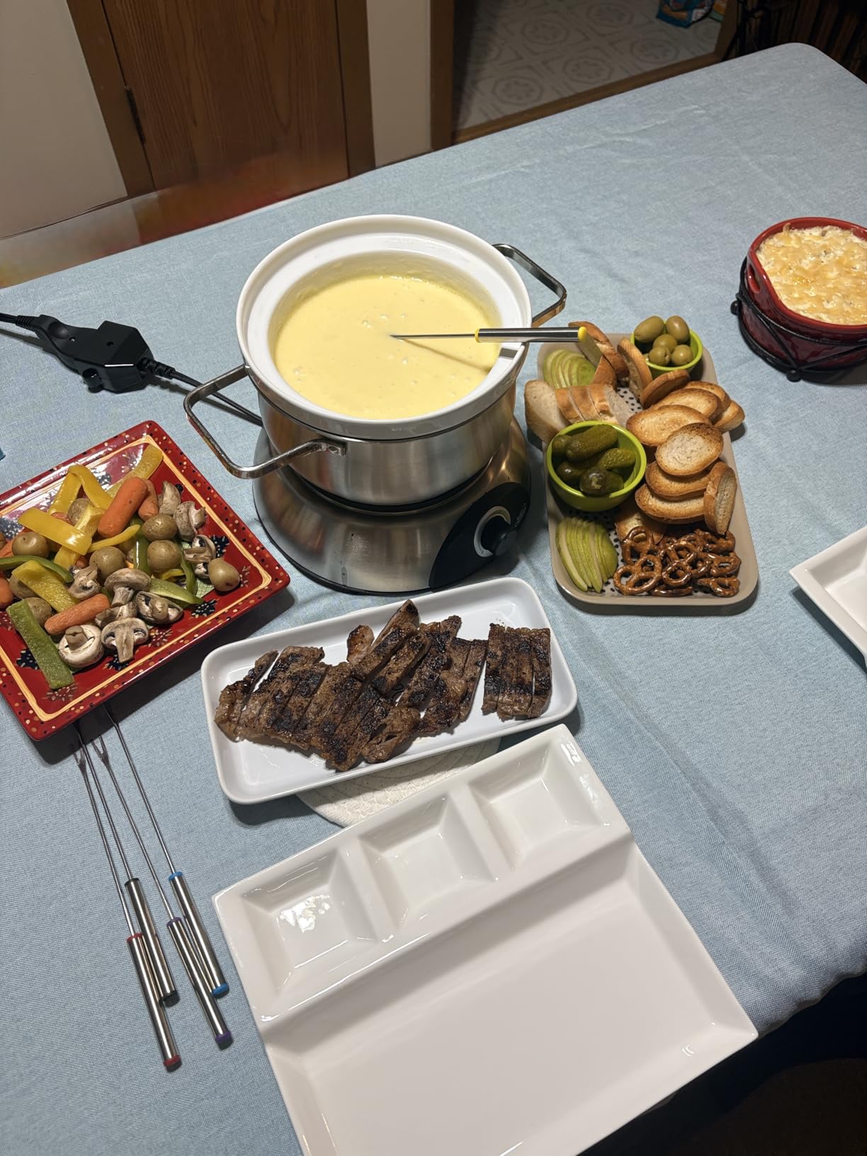 Artestia 3-in-1 Electric Fondue Pot 2.6QT - Chocolate, Cheese & Meat Hot Pot, 1500W High-Power with Removable Stainless Steel & Ceramic Bowls, Perfect for Parties, Family Dinners & Gifts customer photo 2