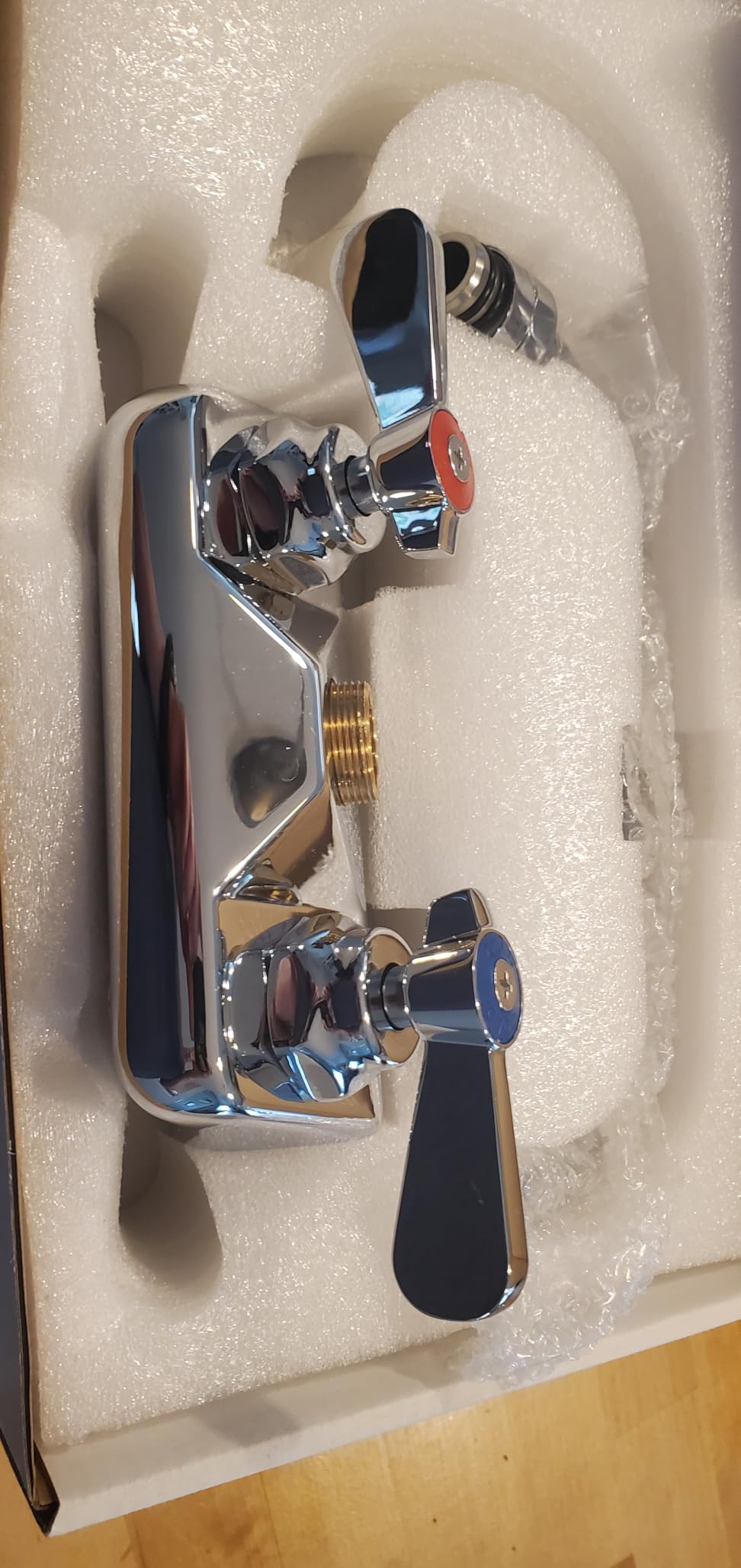 Leak-Free Kitchen Faucet Wall Mount 4
