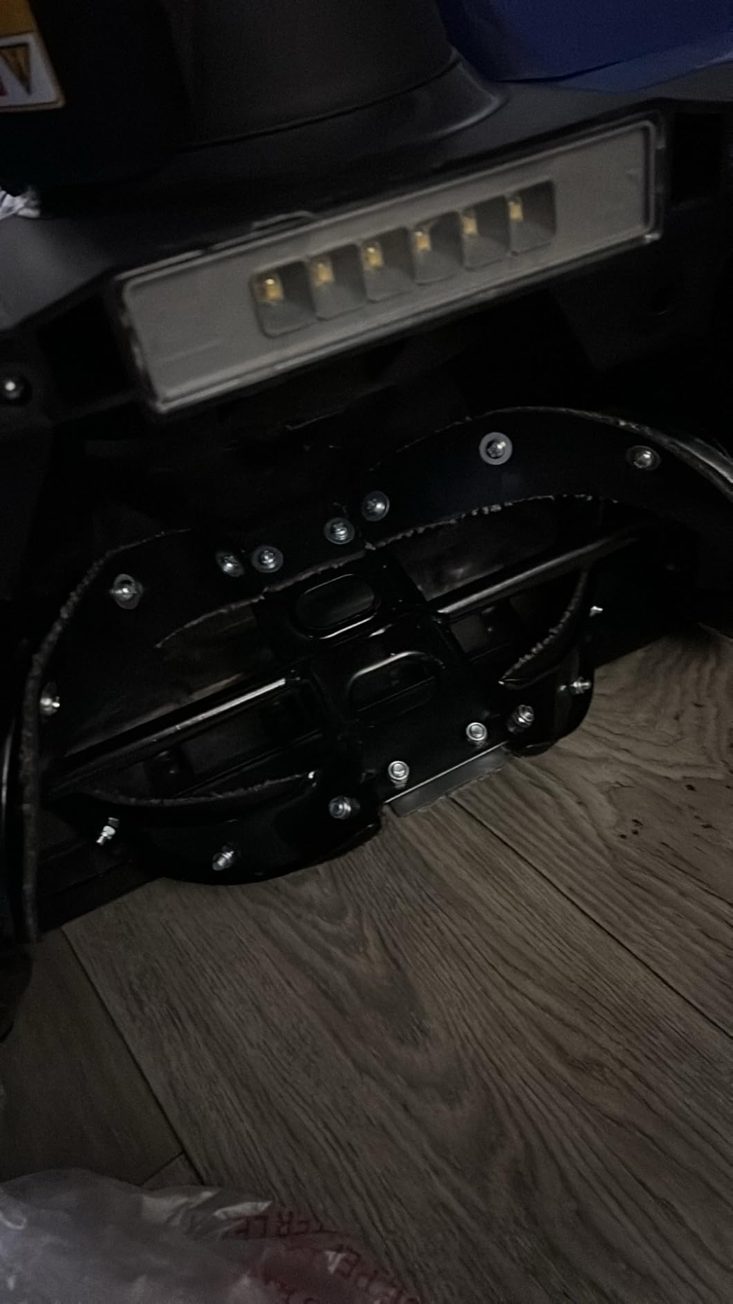 Snow Joe WSnow22 48V Cordless Snow Blower 22 Inch Kit, Steel Auger, LED Lights, 1600W Brushless Motor, 25ft Throwing Distance, Plows 840lbs/min customer photo 1