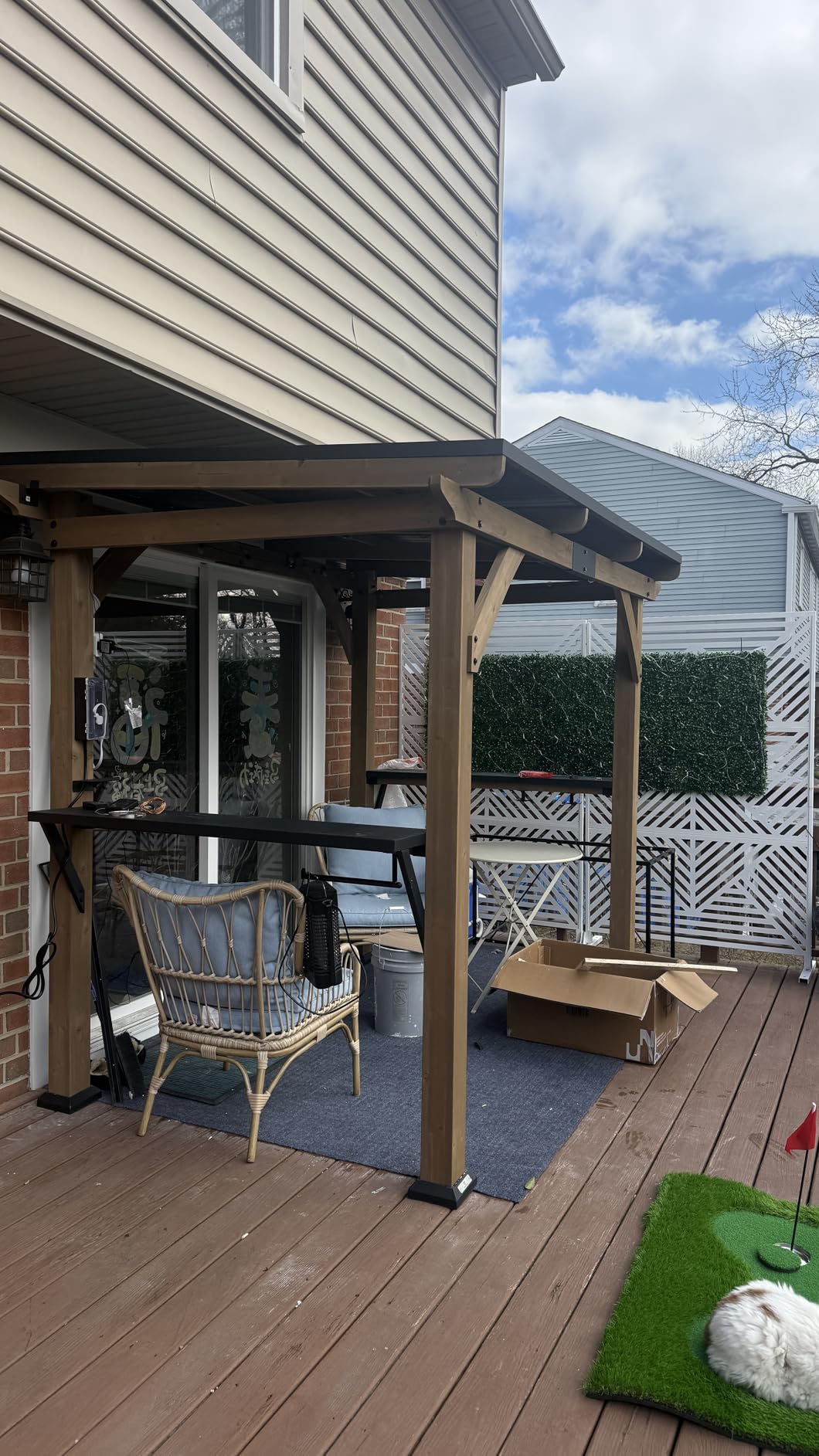 Modern Shade Grill Gazebo 6' X 8', Cedar Wood Gazebo with Shelves and Paper Towel Holder, Outdoor Bar with Galvanized Steel Roof, USB and USB-C Charging Ports, Outdoor Patio Bars for Backyard customer photo 2